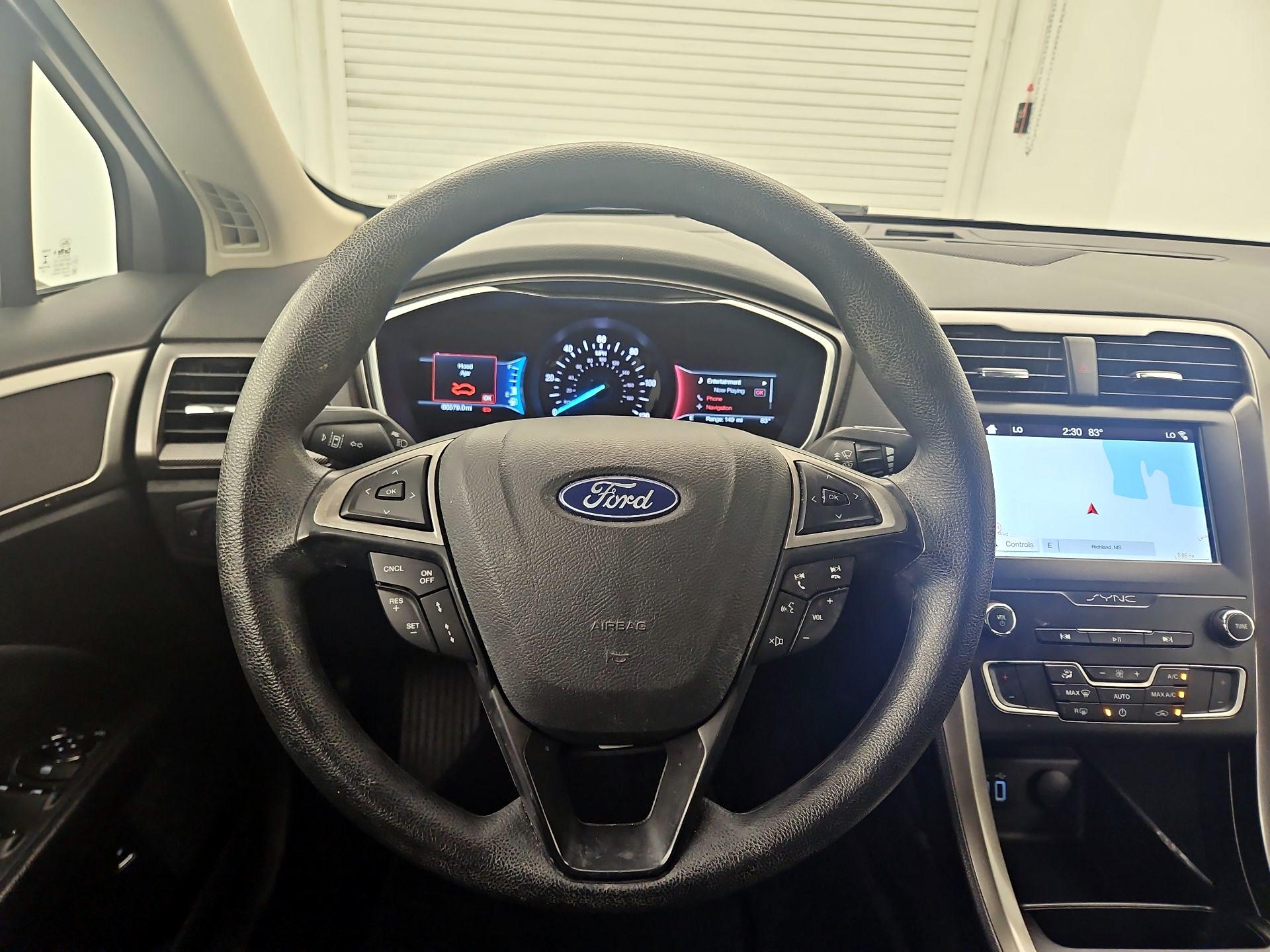 Thumbnail: 2019 Ford Fusion - 10