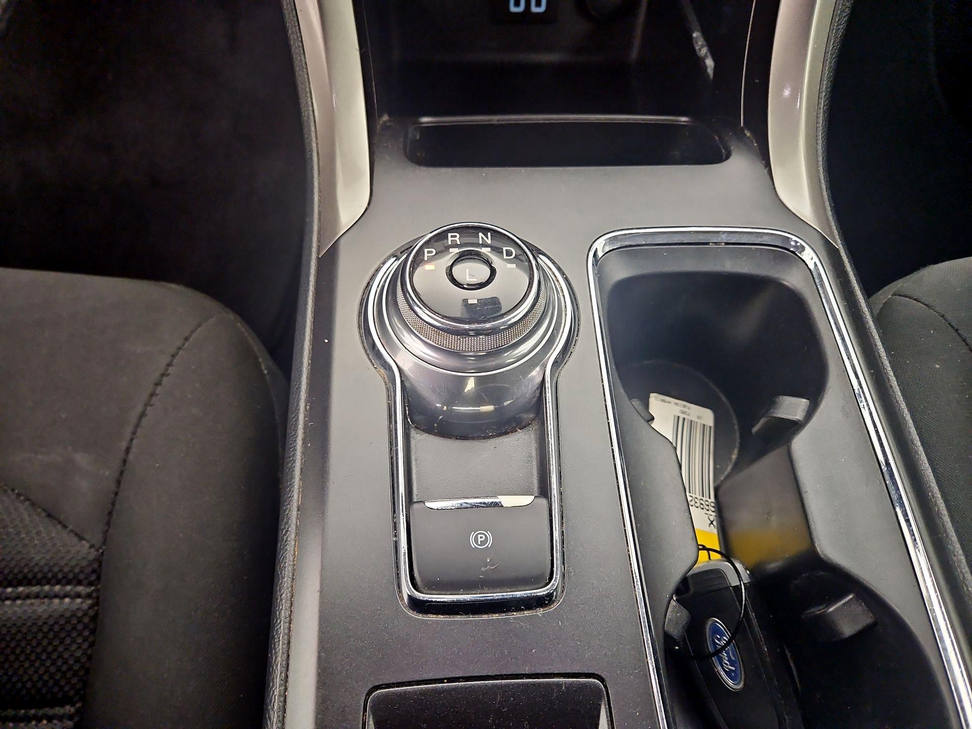 Thumbnail: 2019 Ford Fusion - 18