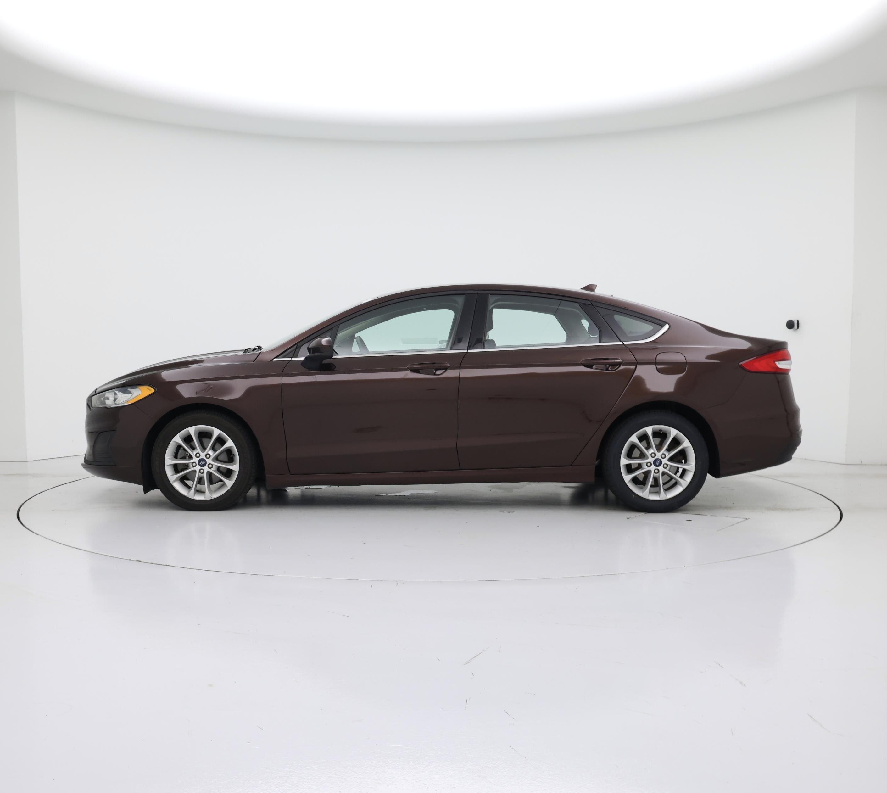 Thumbnail: 2019 Ford Fusion - 3