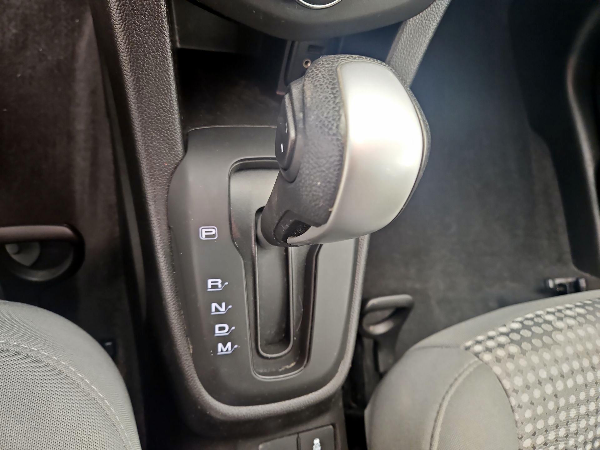 Thumbnail: 2019 Chevrolet Sonic - 17