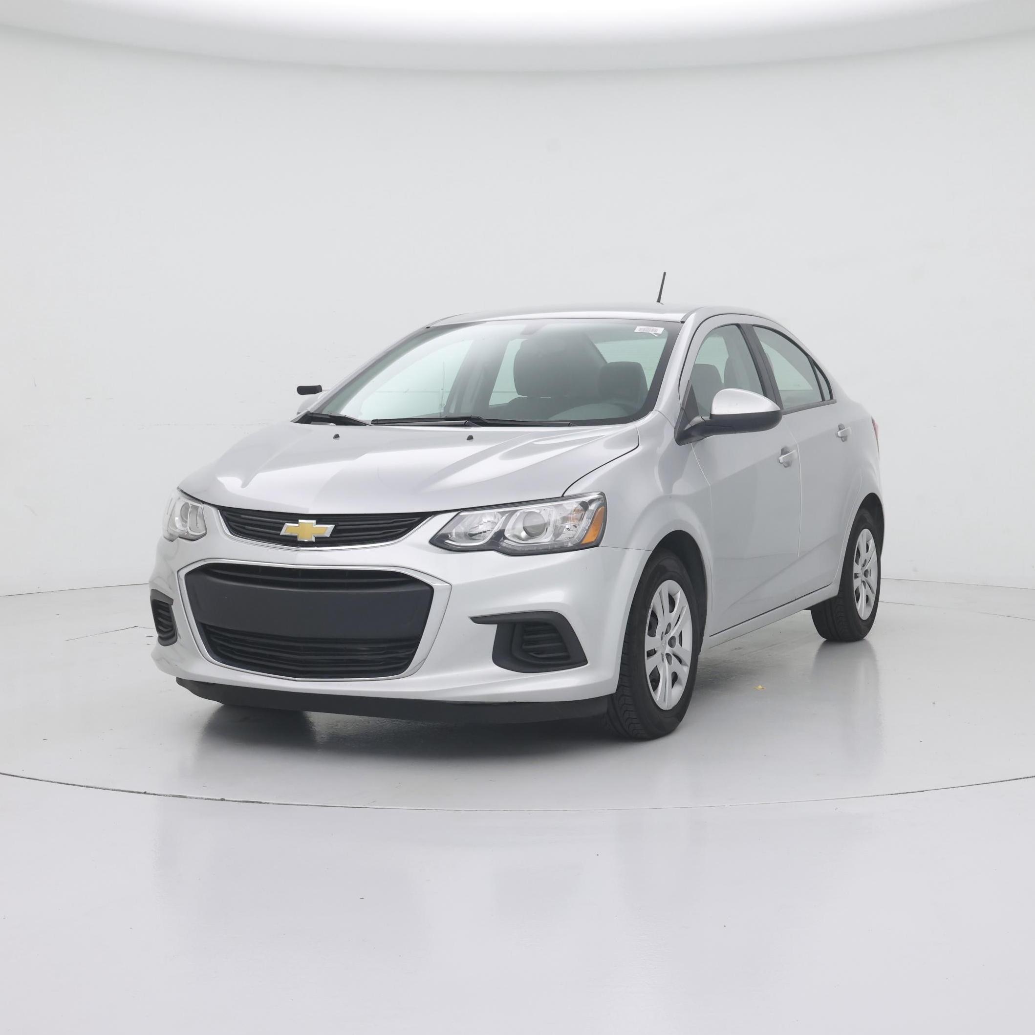 Thumbnail: 2019 Chevrolet Sonic - 4