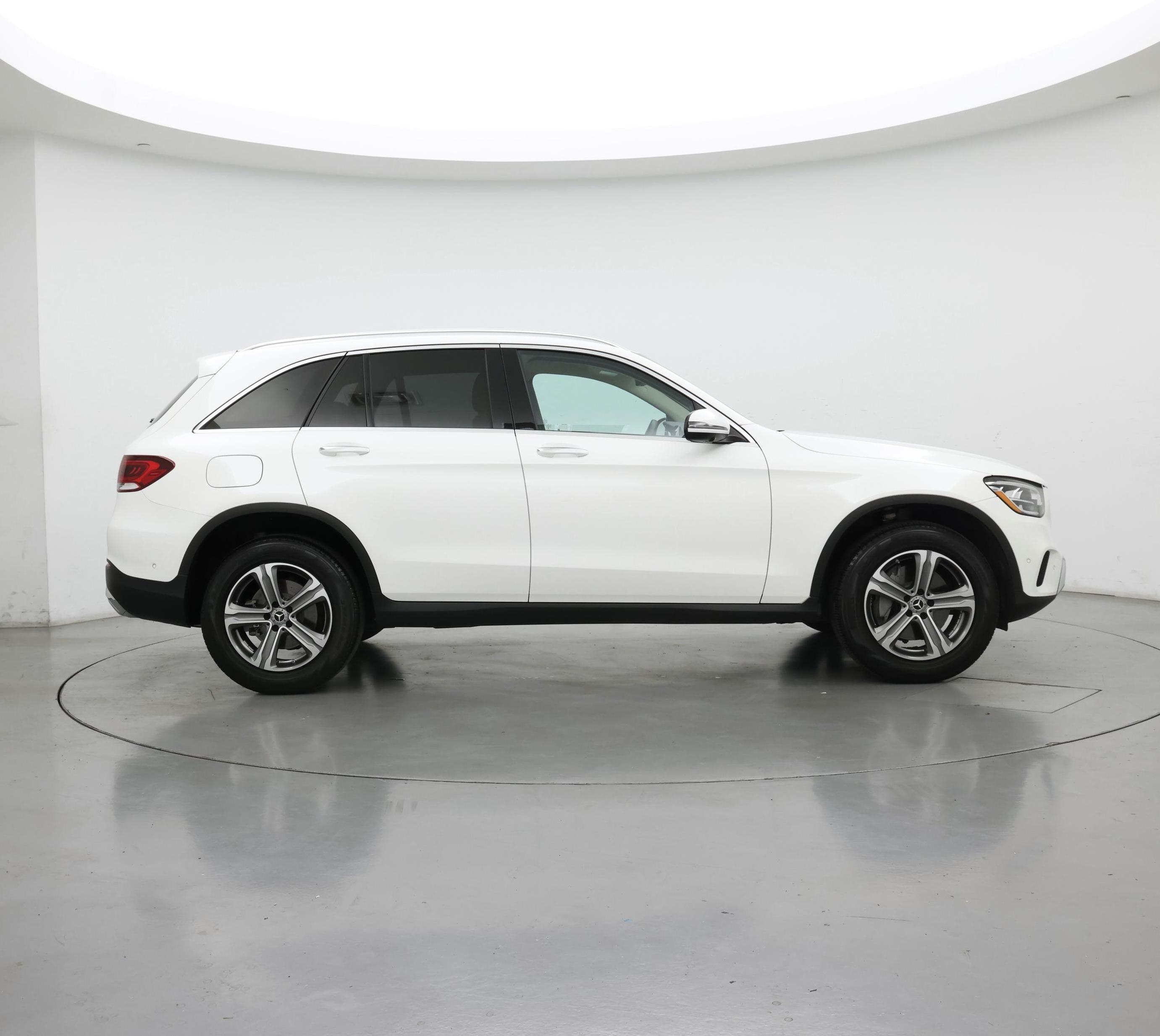 Thumbnail: 2022 Mercedes-Benz GLC - 7