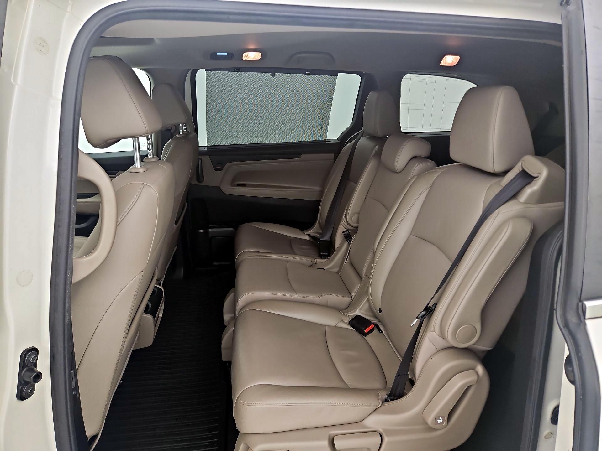 Thumbnail: 2018 Honda Odyssey - 20