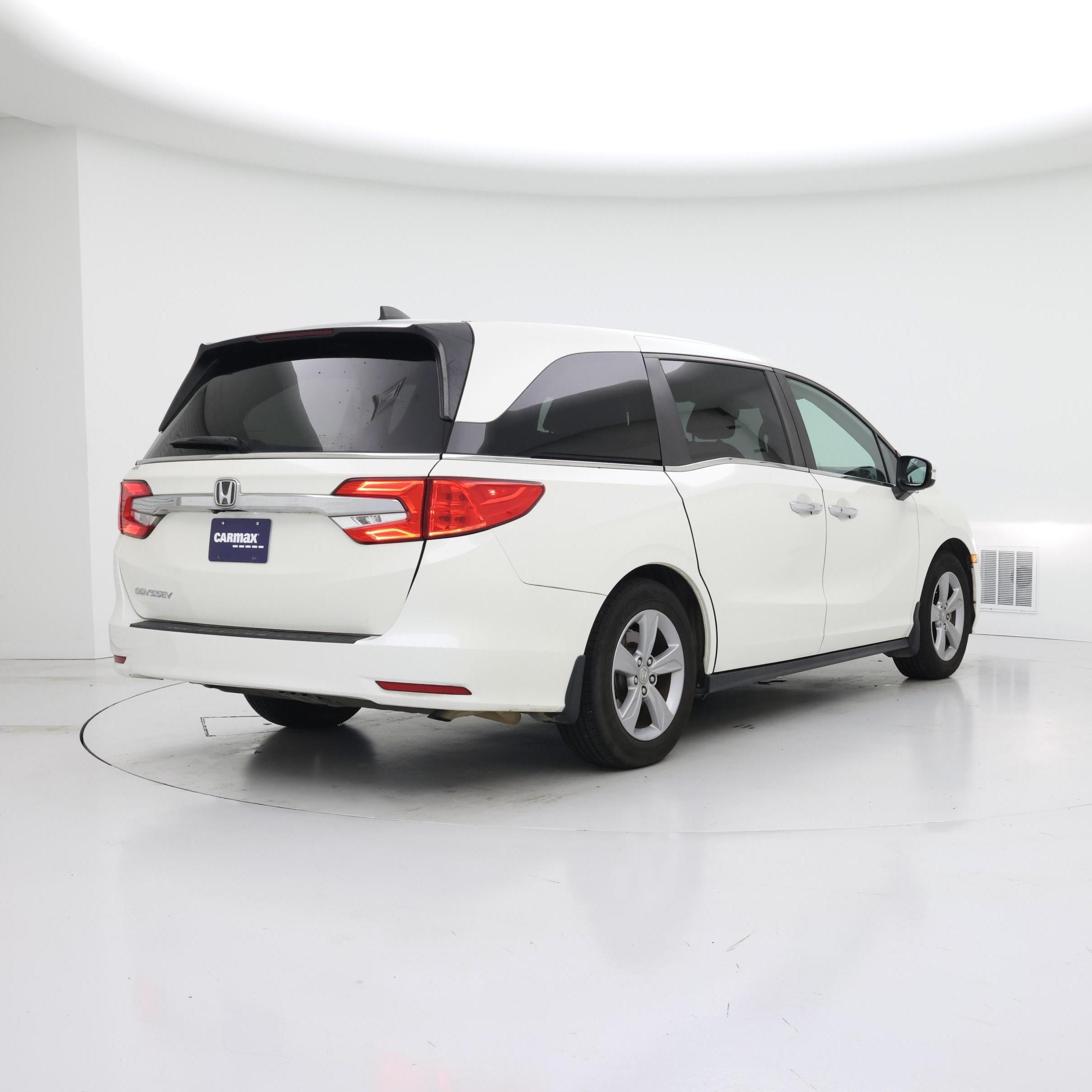 Thumbnail: 2018 Honda Odyssey - 8