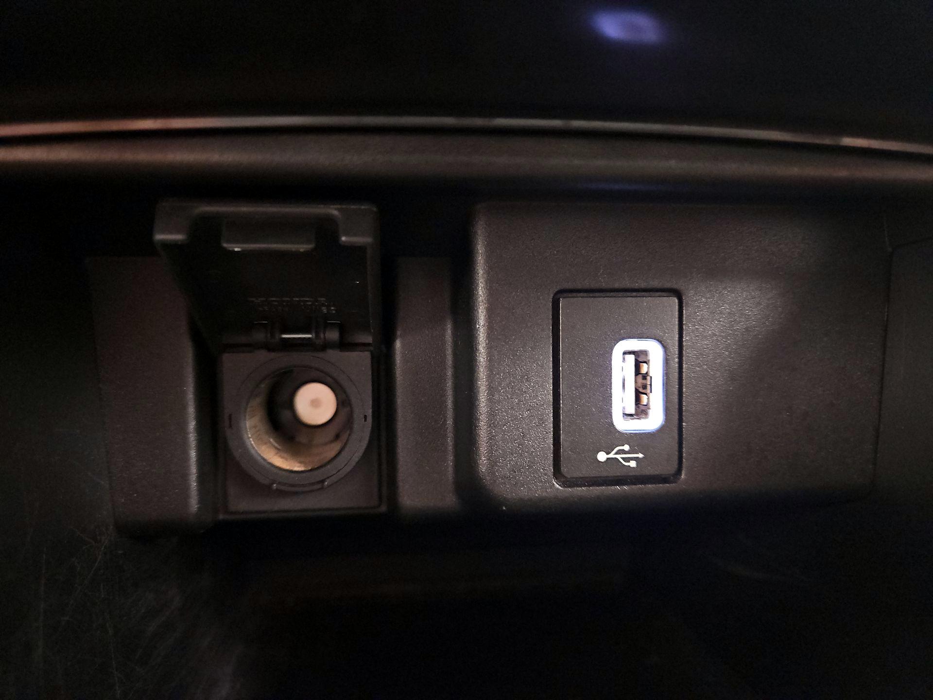 Thumbnail: 2018 Honda Accord - 18