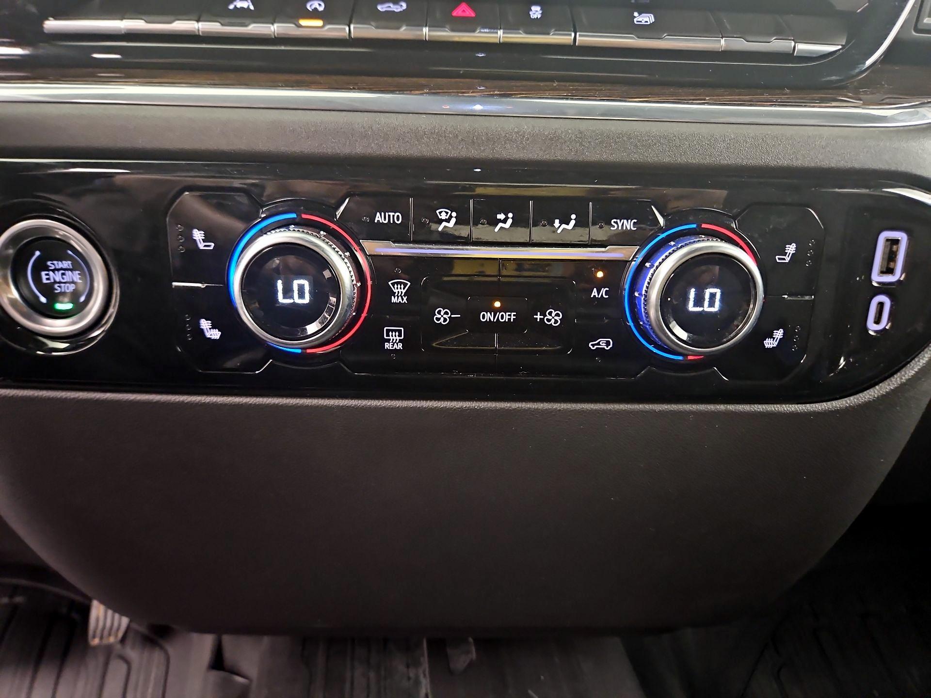 Thumbnail: 2024 GMC Sierra 1500 - 16