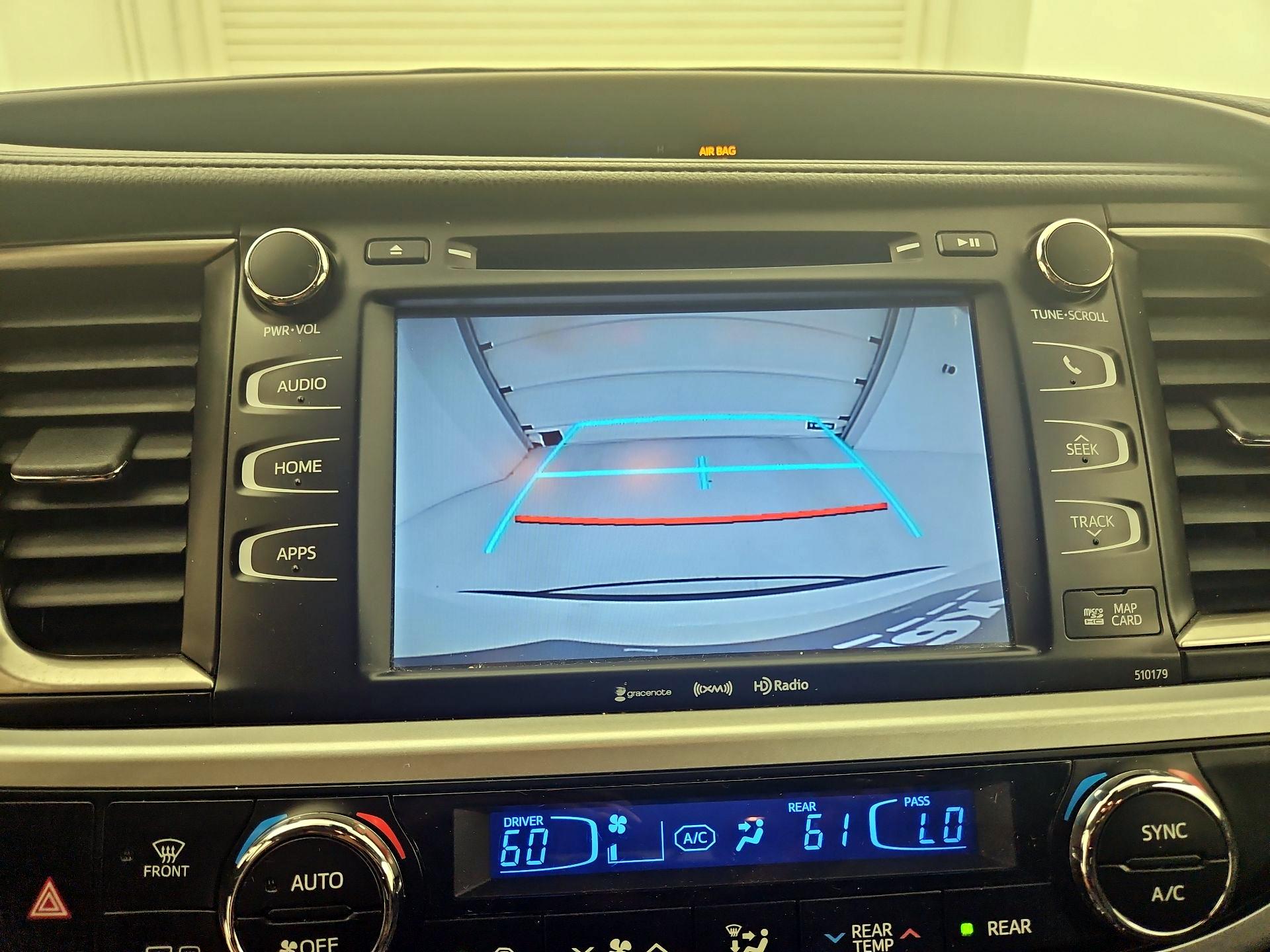 Thumbnail: 2018 Toyota Highlander - 15