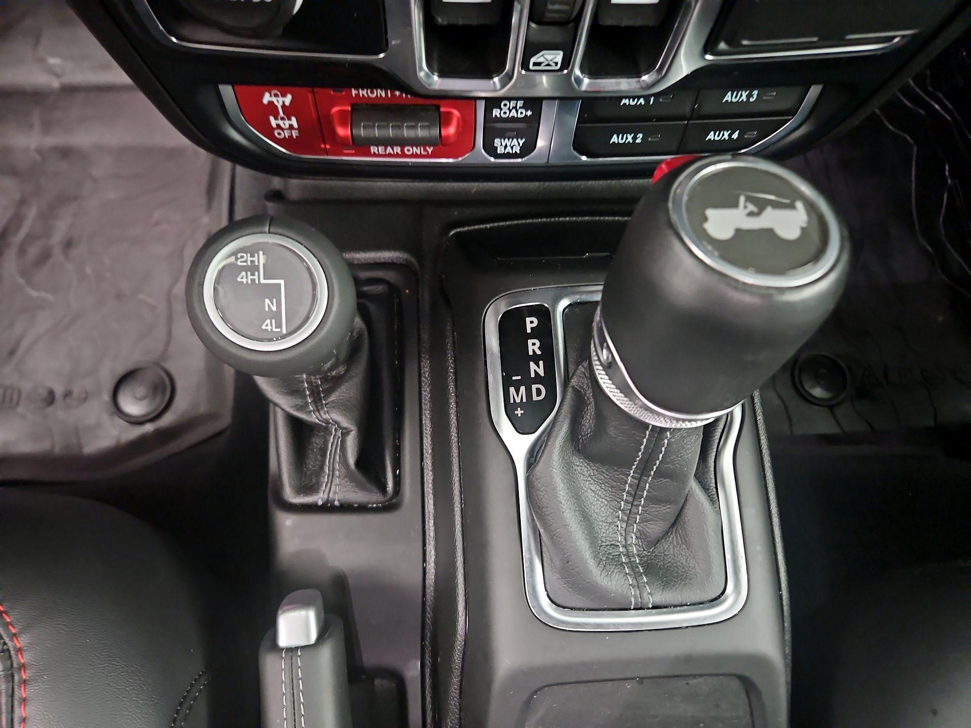 Thumbnail: 2024 Jeep Wrangler - 18
