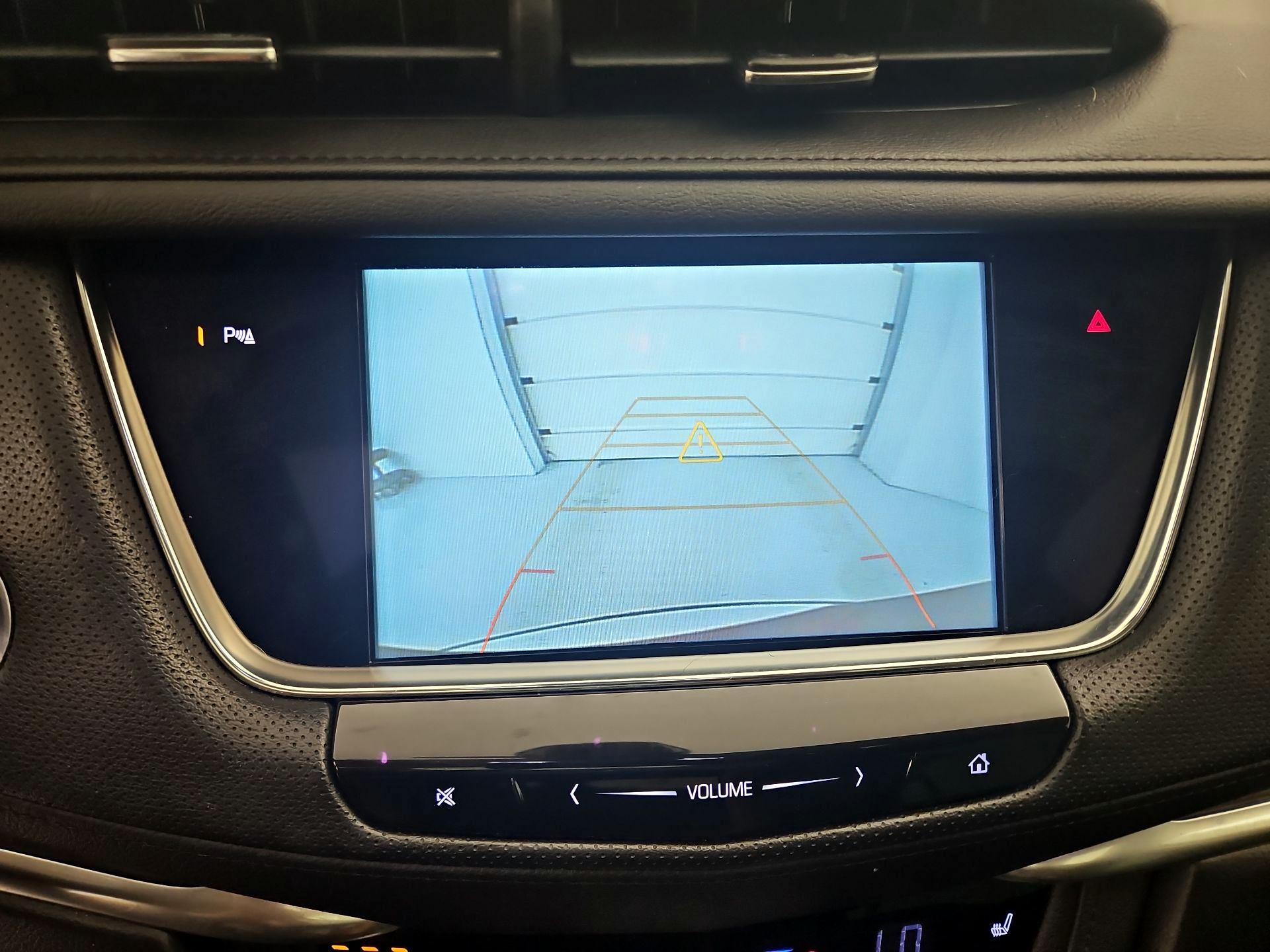 Thumbnail: 2018 Cadillac XT5 - 15