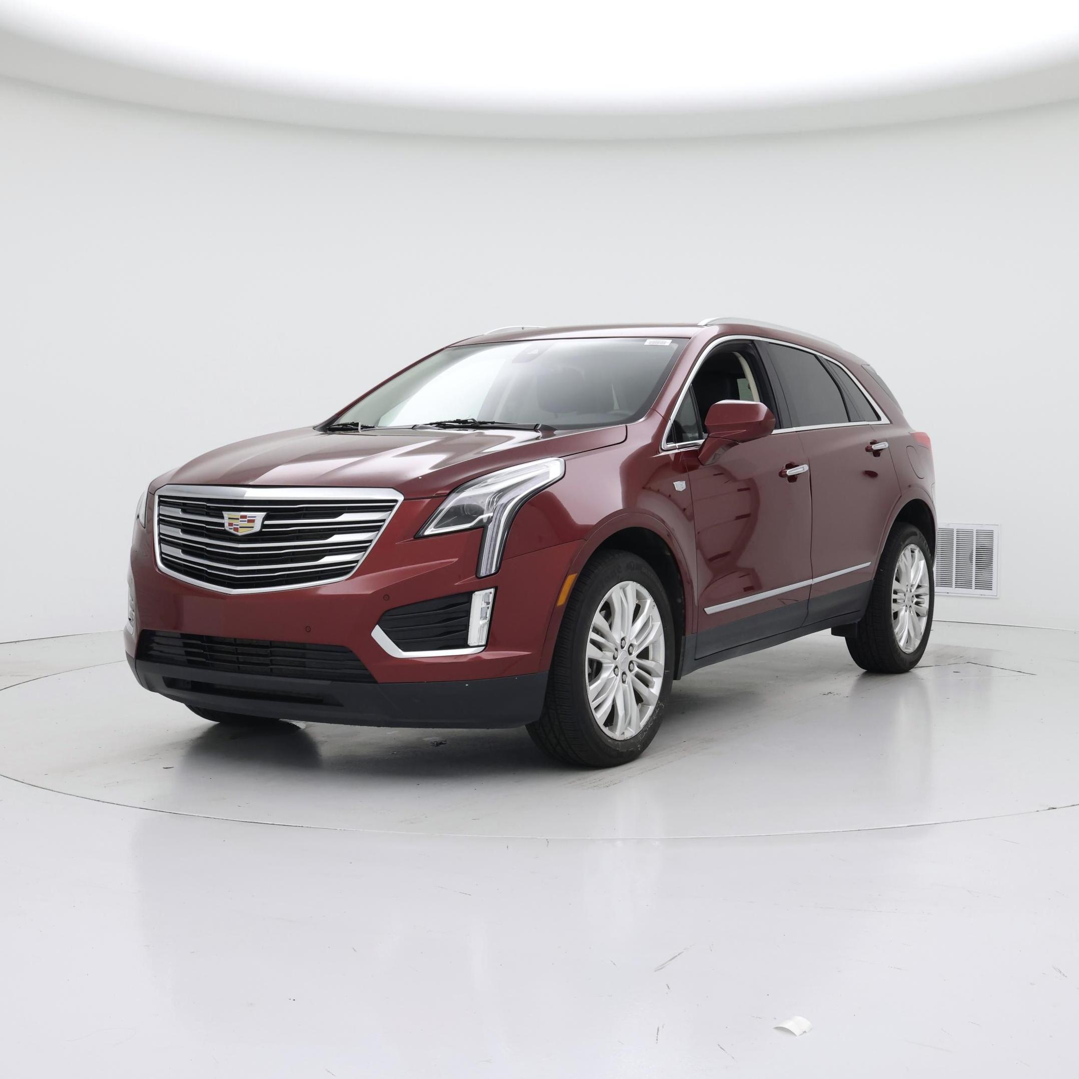 Thumbnail: 2018 Cadillac XT5 - 4