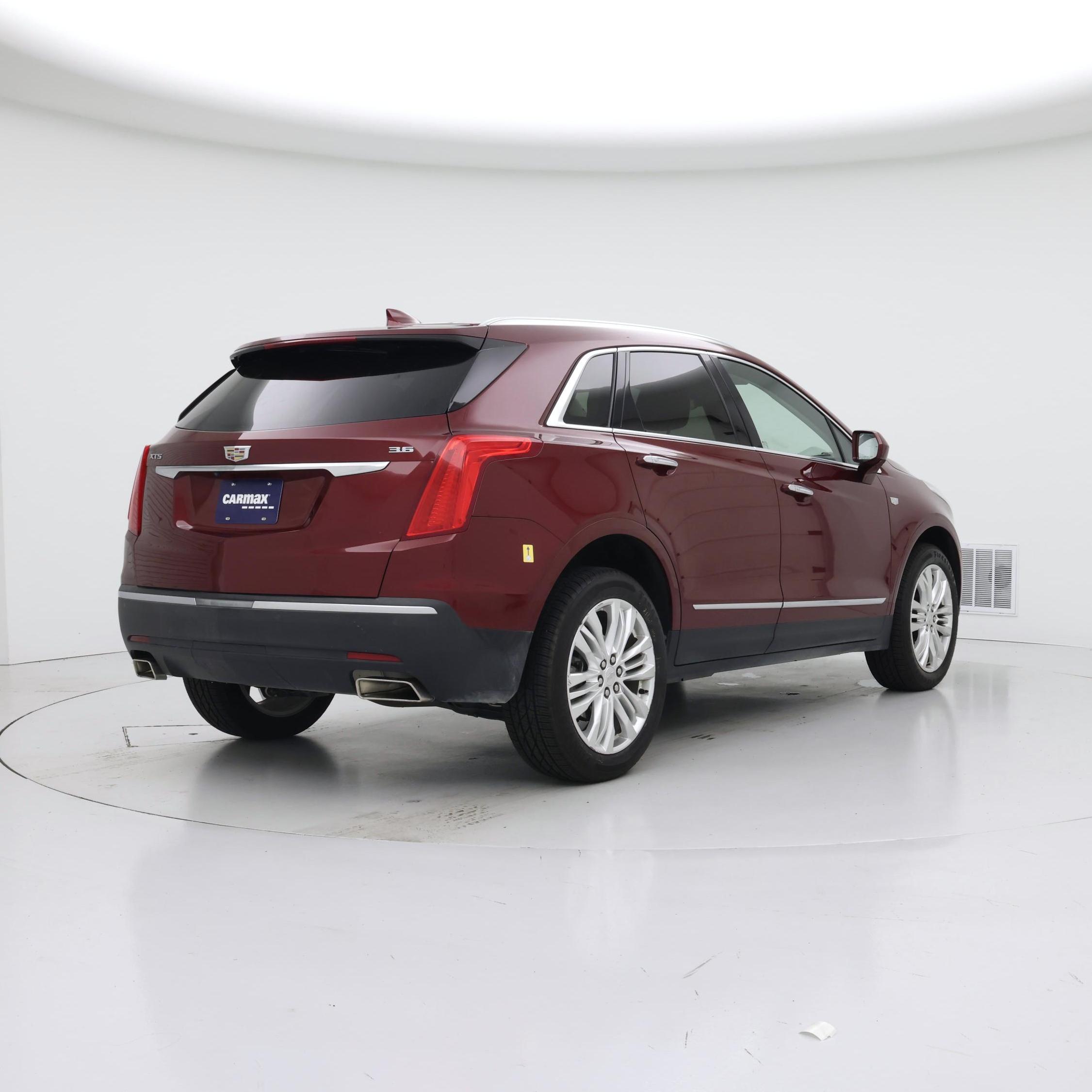 Thumbnail: 2018 Cadillac XT5 - 8