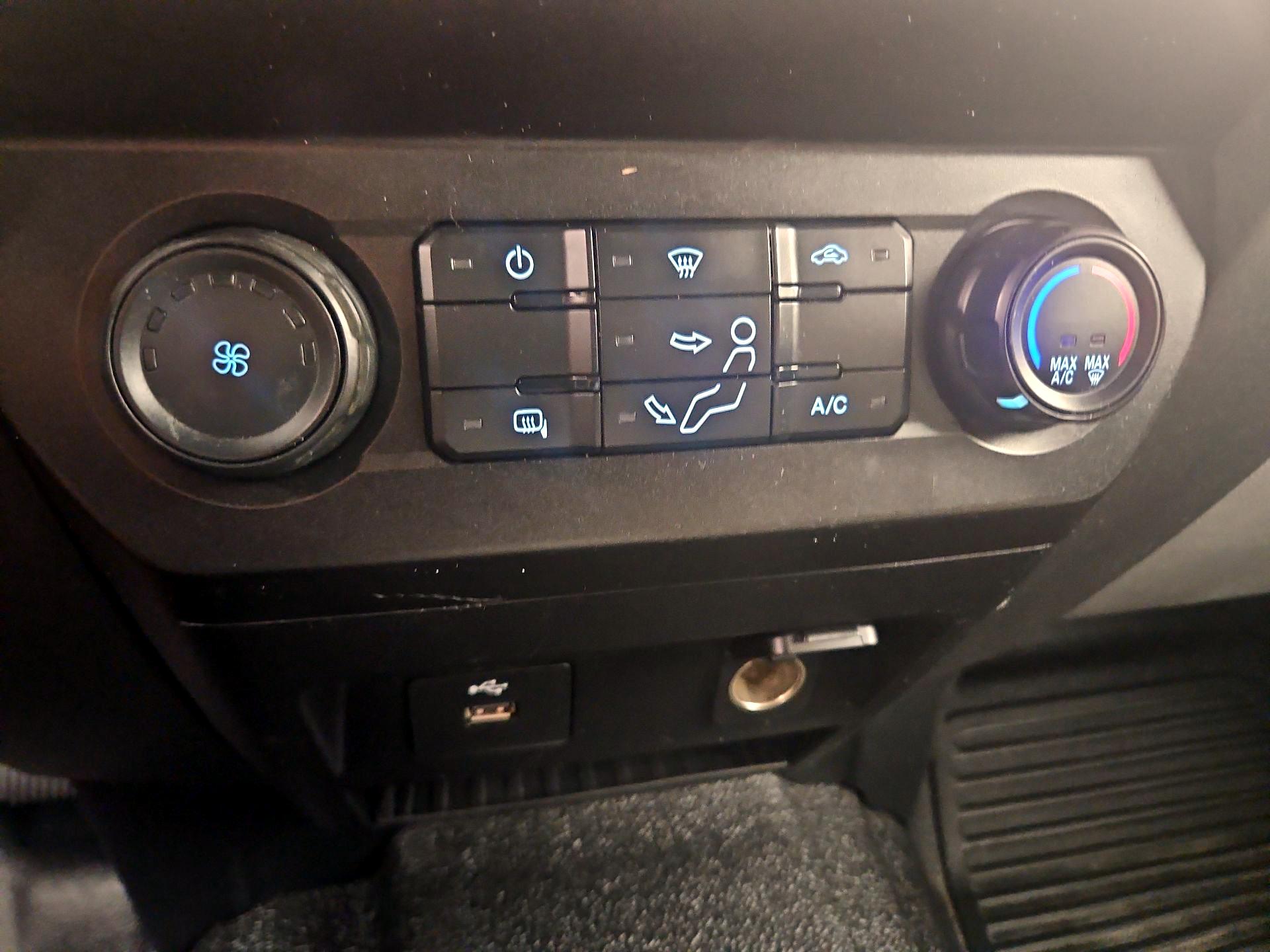 Thumbnail: 2020 Ford F-250 - 16