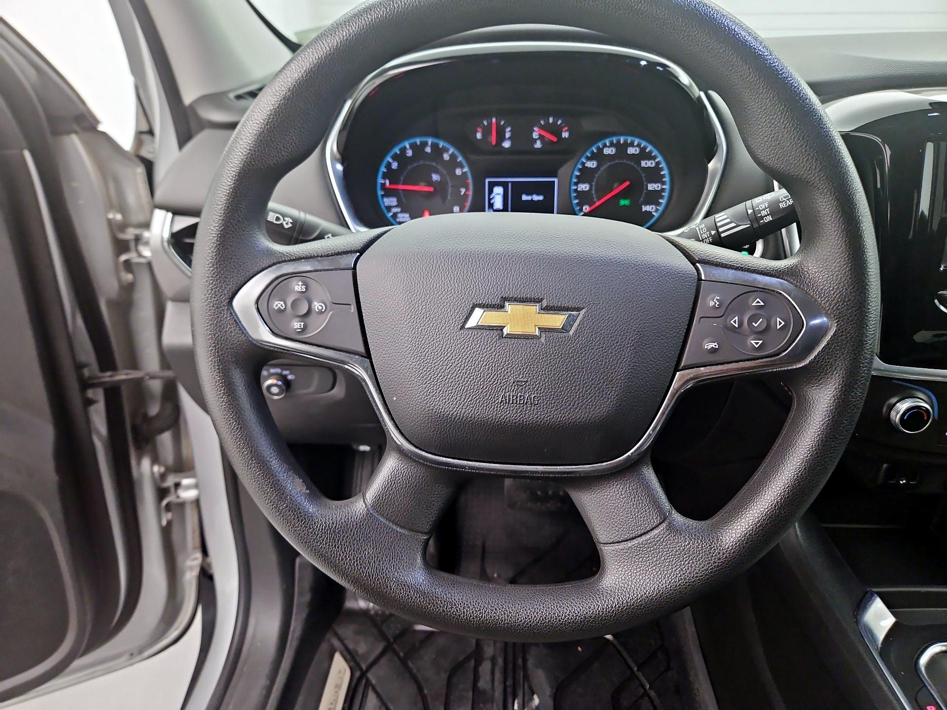 Thumbnail: 2018 Chevrolet Traverse - 10
