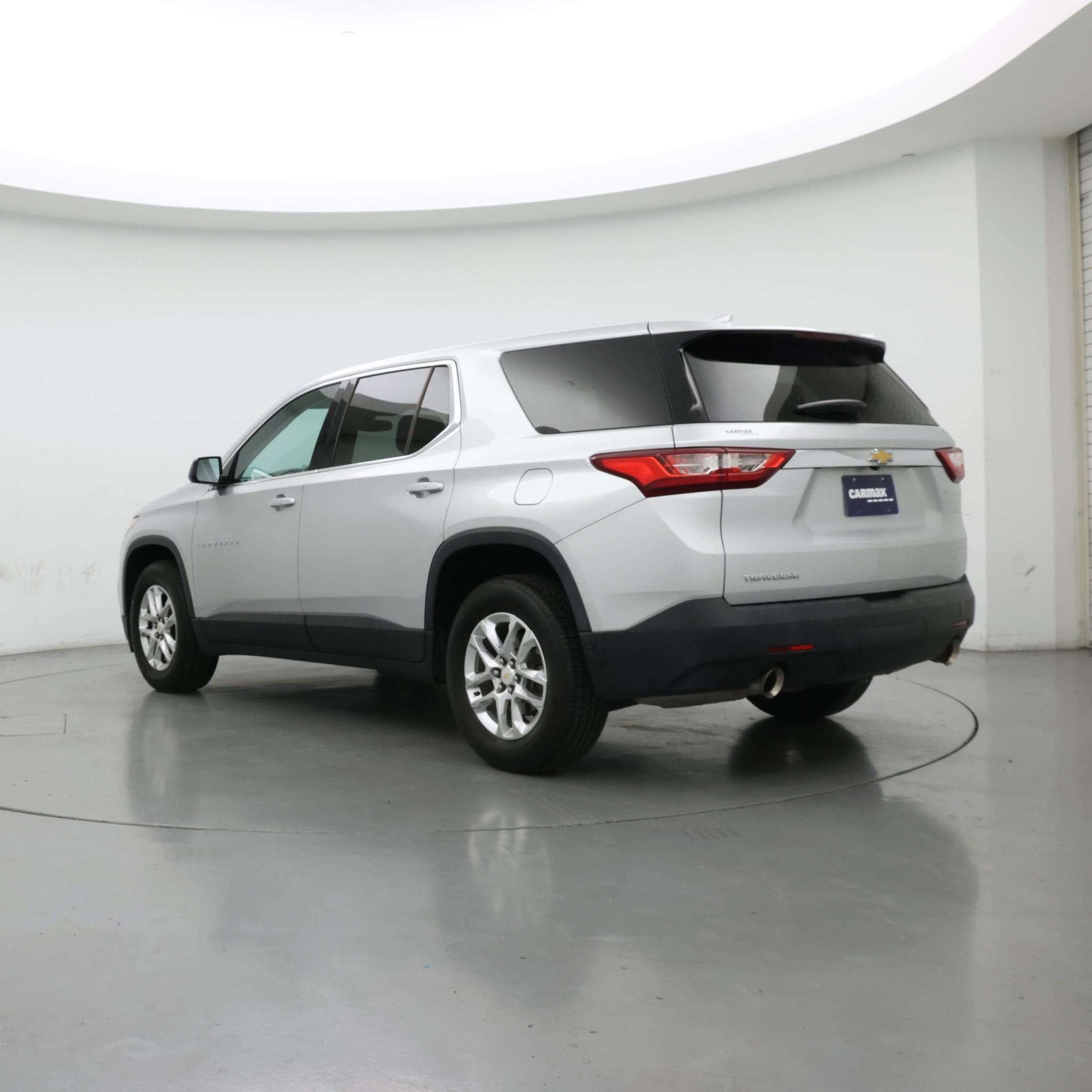 Thumbnail: 2018 Chevrolet Traverse - 2