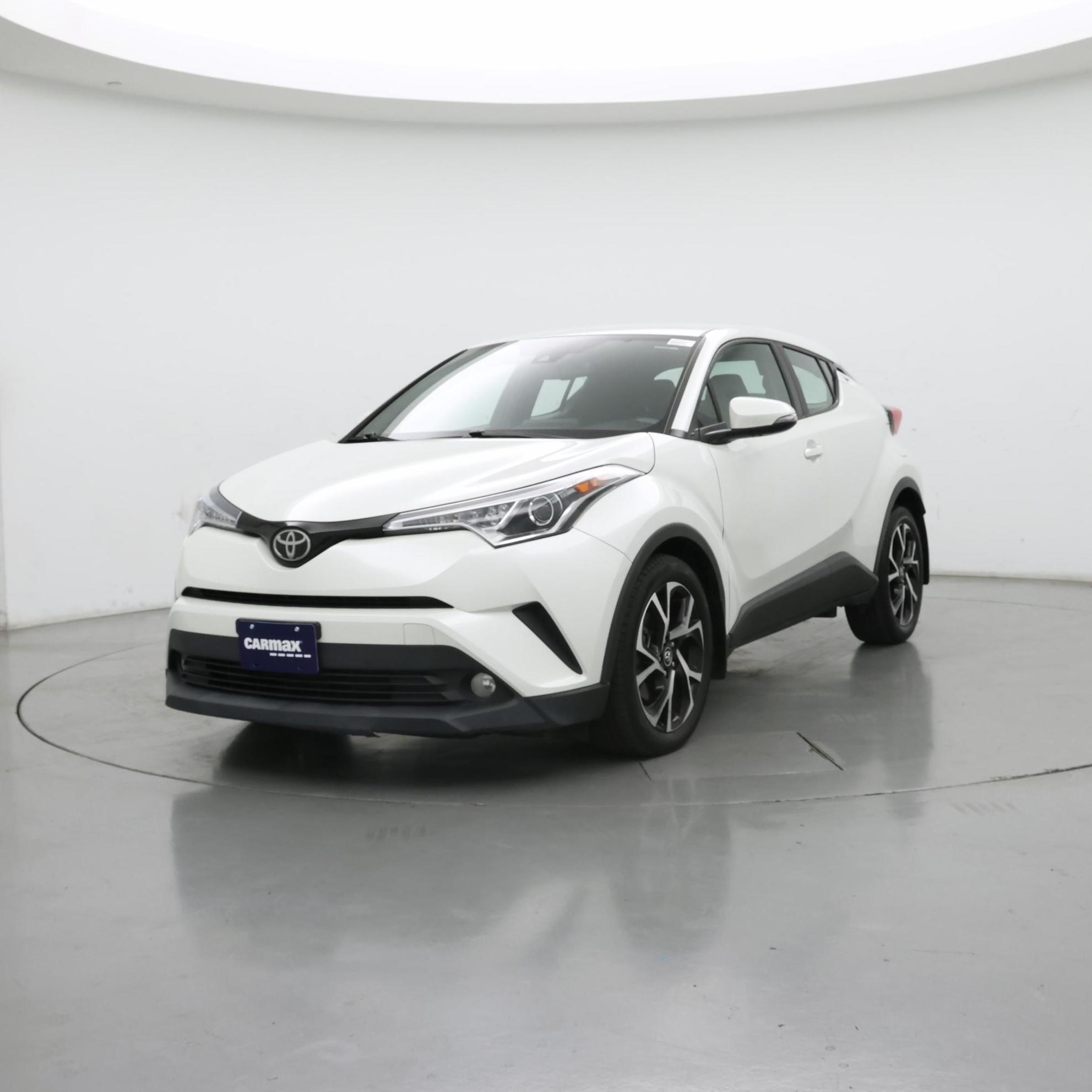 Thumbnail: 2018 Toyota C-HR - 4