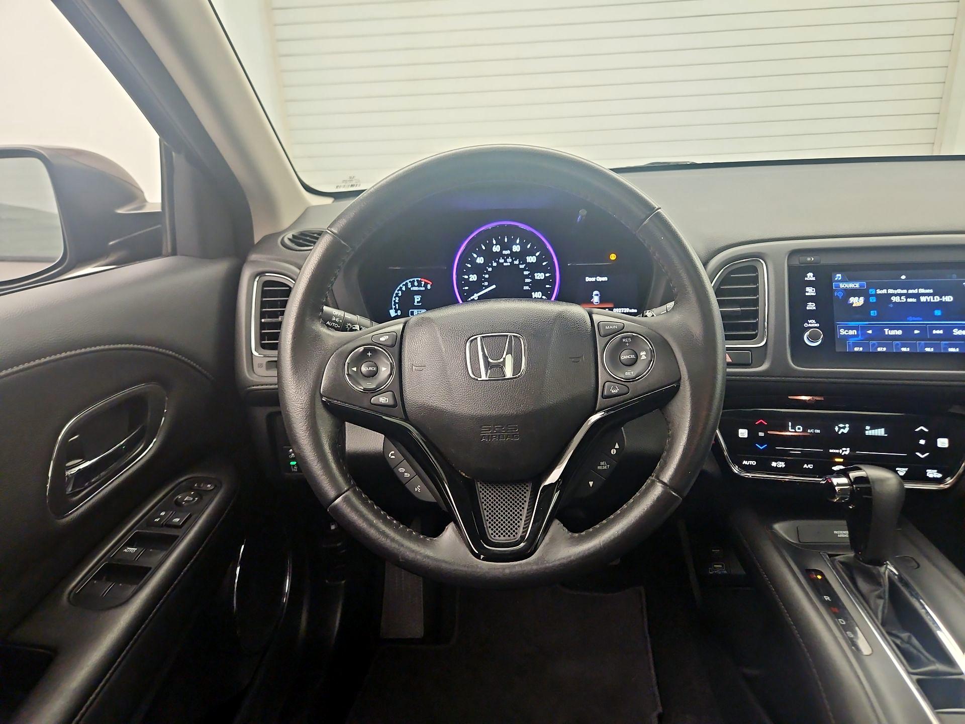 Thumbnail: 2019 Honda HR-V - 10
