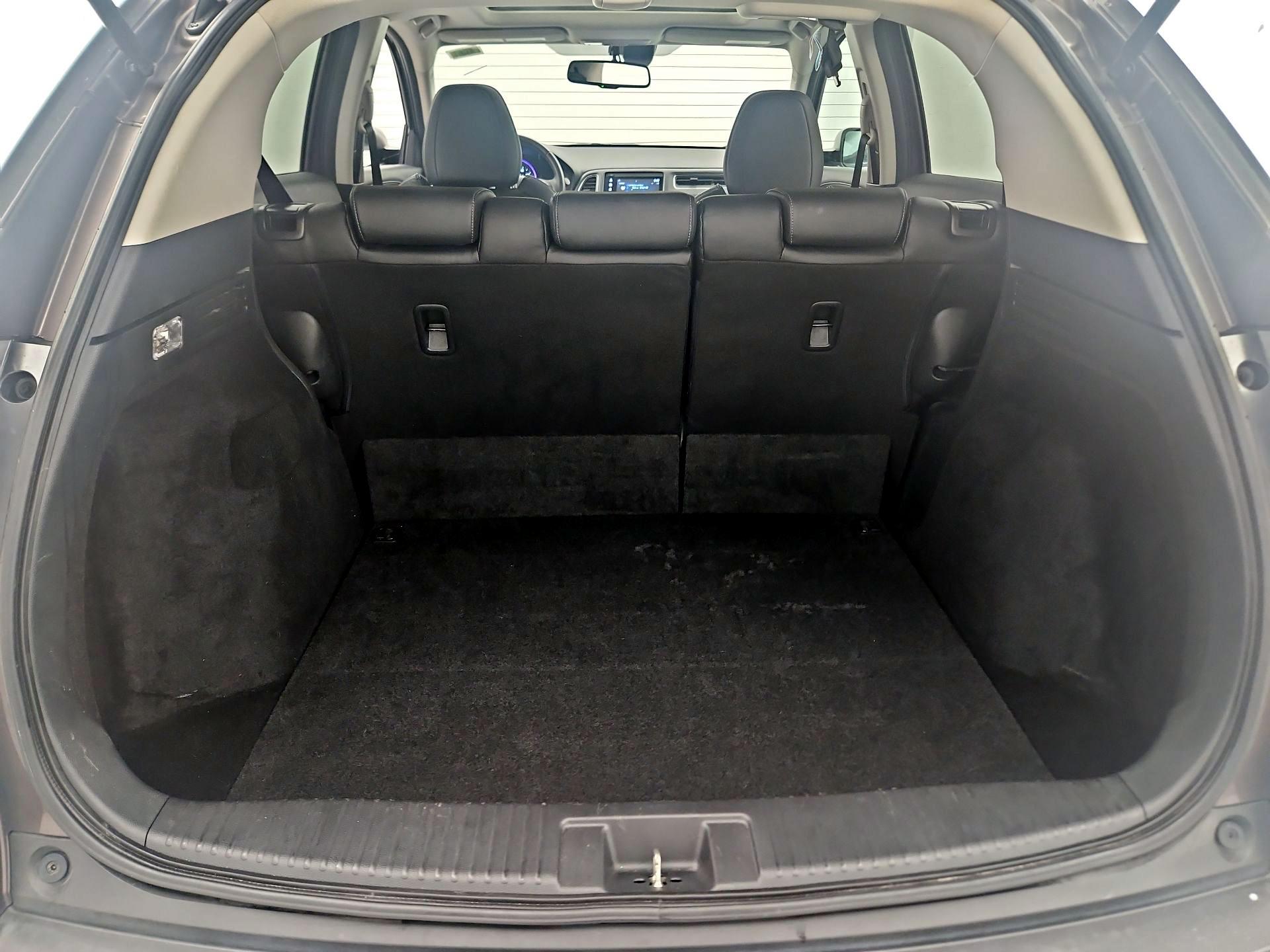 Thumbnail: 2019 Honda HR-V - 20