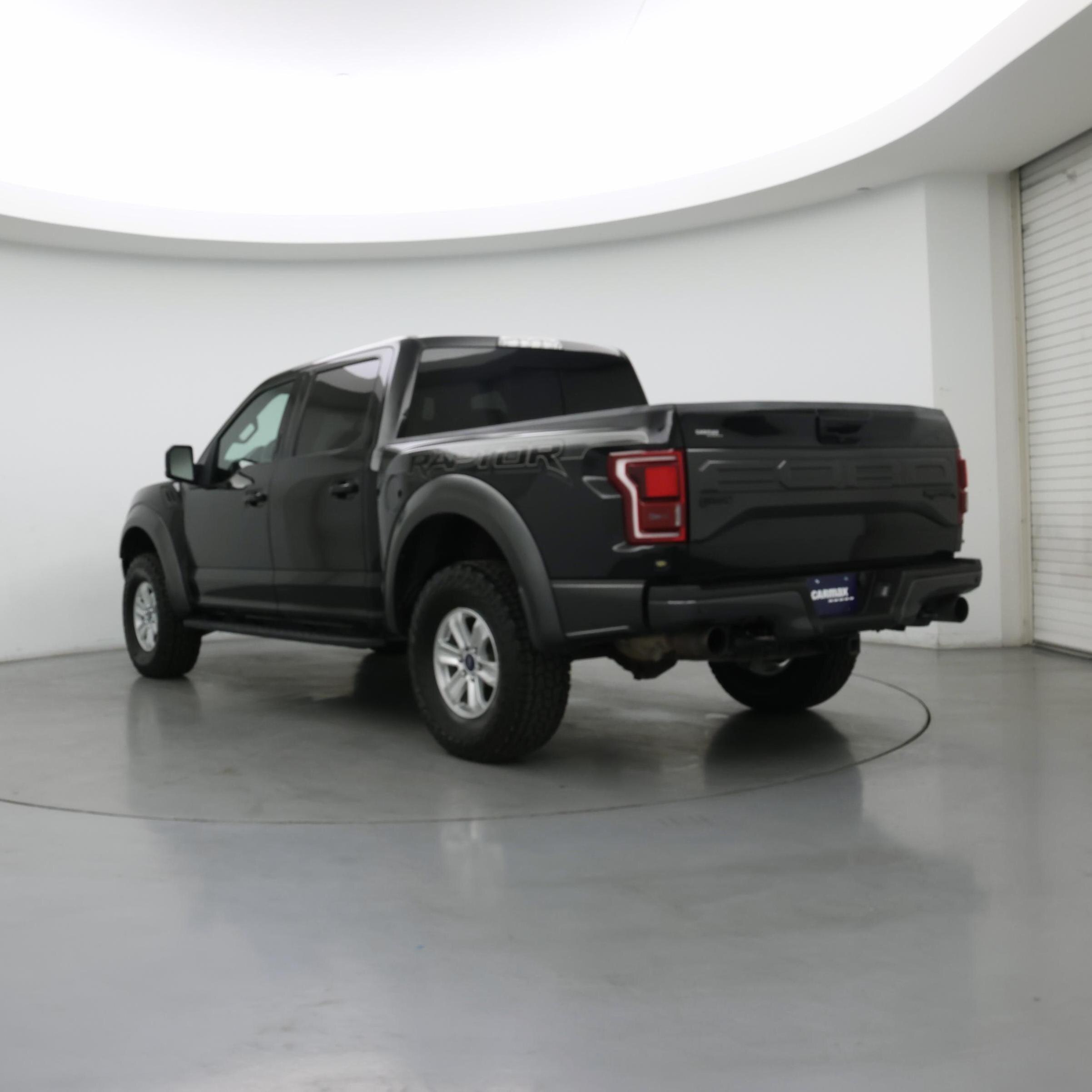 Thumbnail: 2018 Ford F-150 - 2