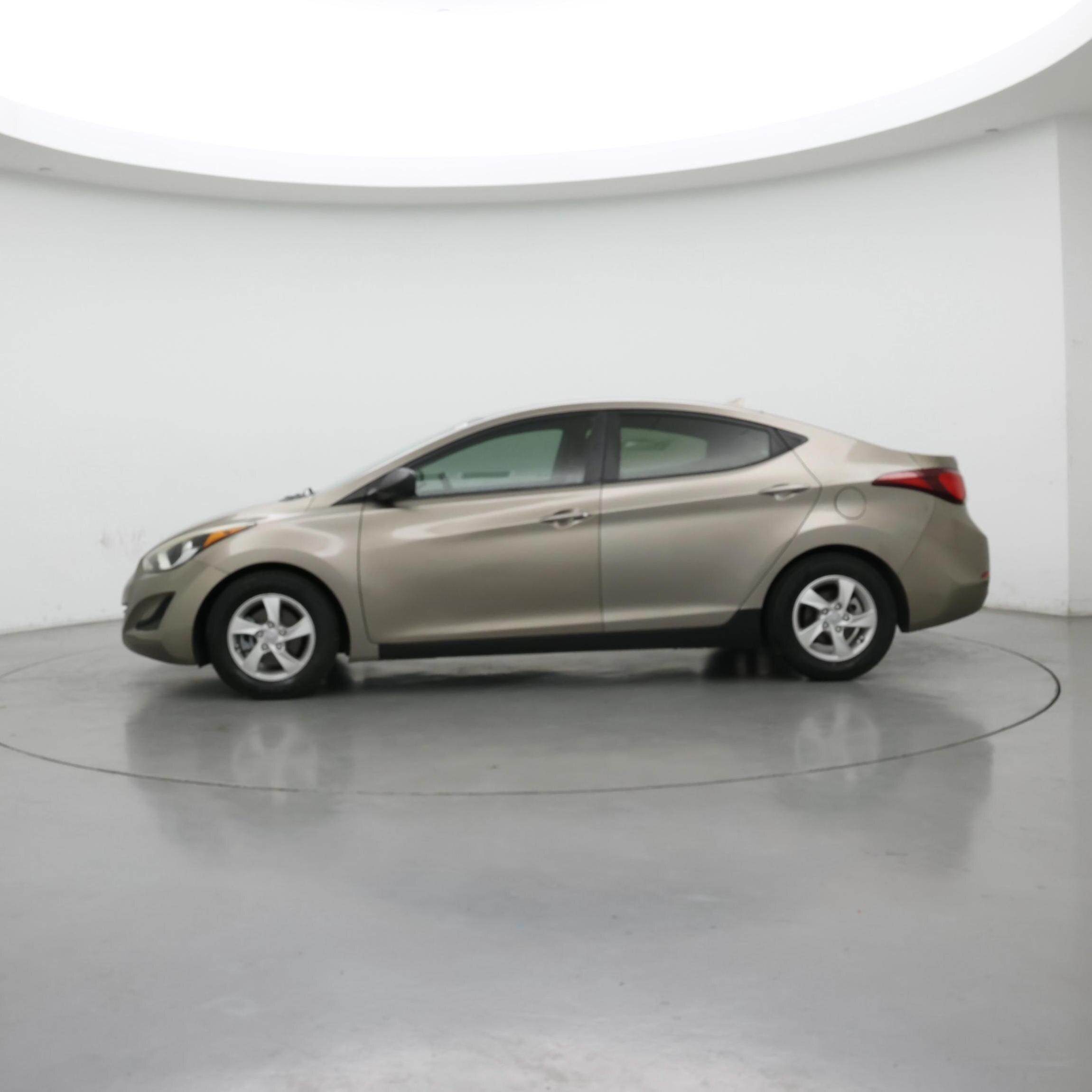 Thumbnail: 2015 Hyundai Elantra - 3