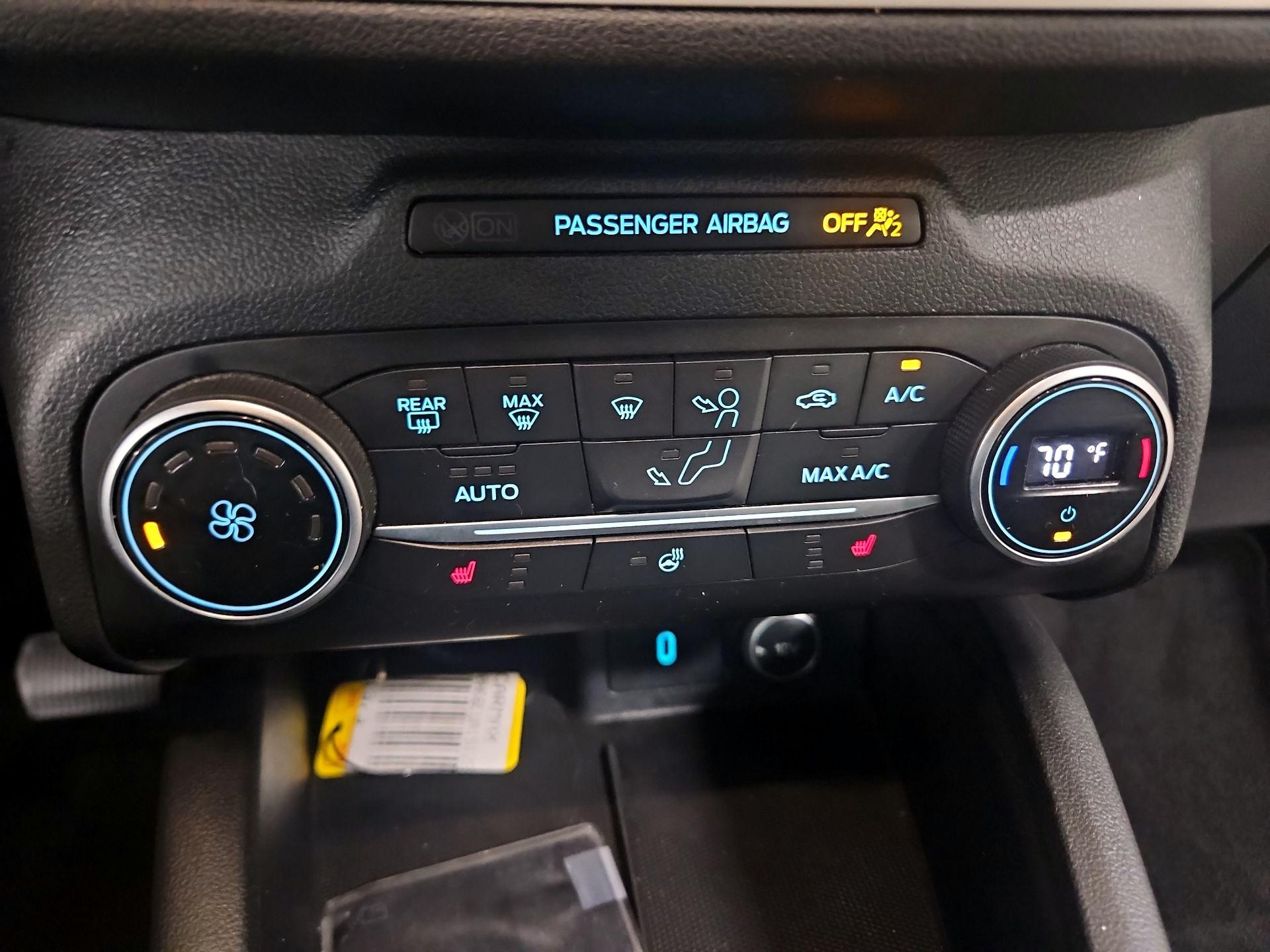 Thumbnail: 2020 Ford Escape - 15