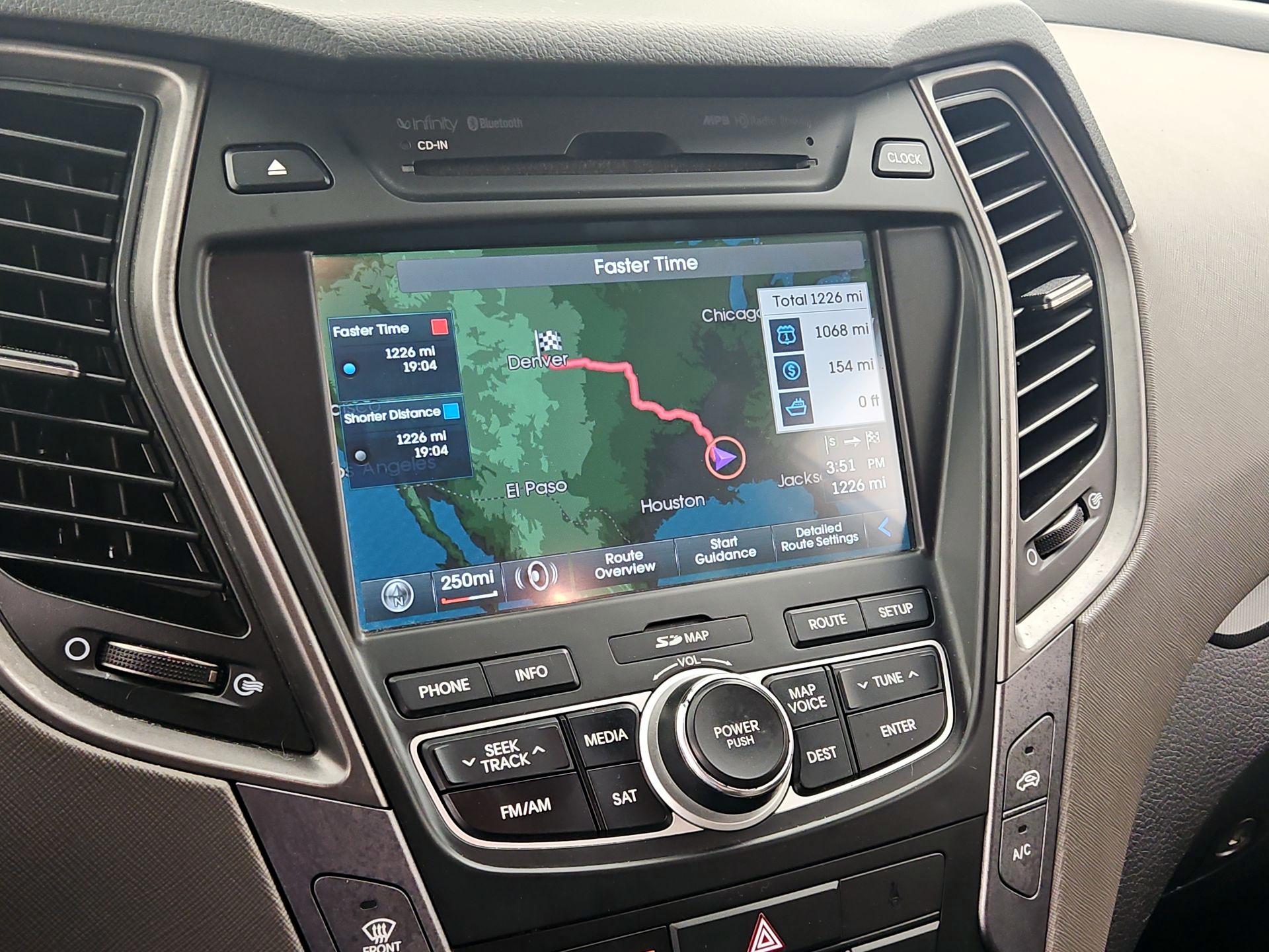 Thumbnail: 2014 Hyundai Santa Fe - 14