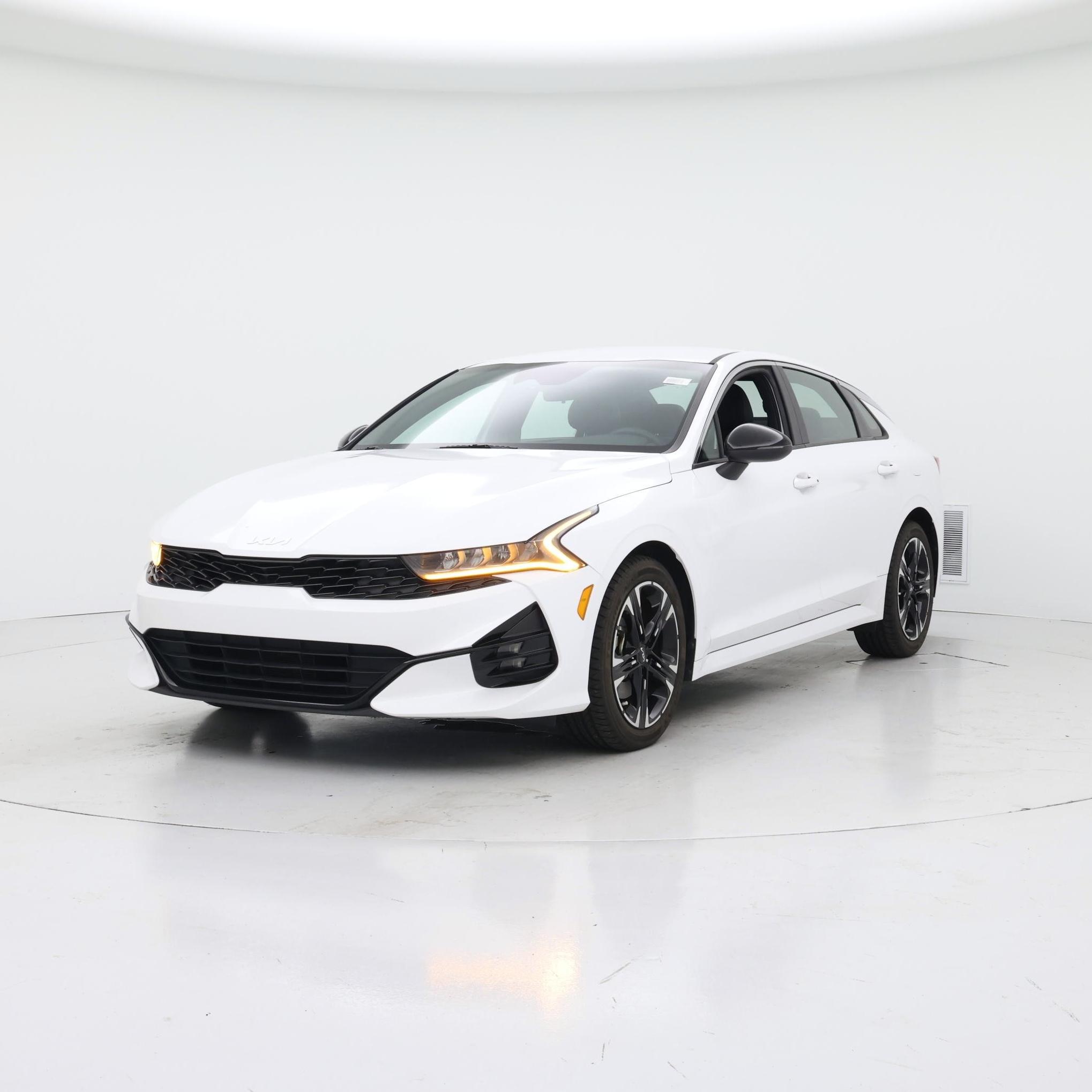 Thumbnail: 2022 Kia K5 - 4