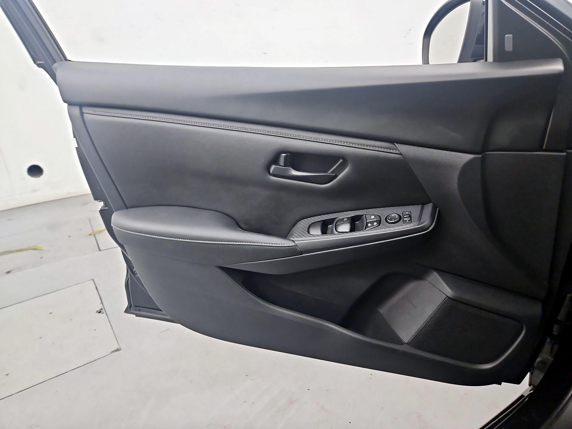 Thumbnail: 2024 Nissan Sentra - 12