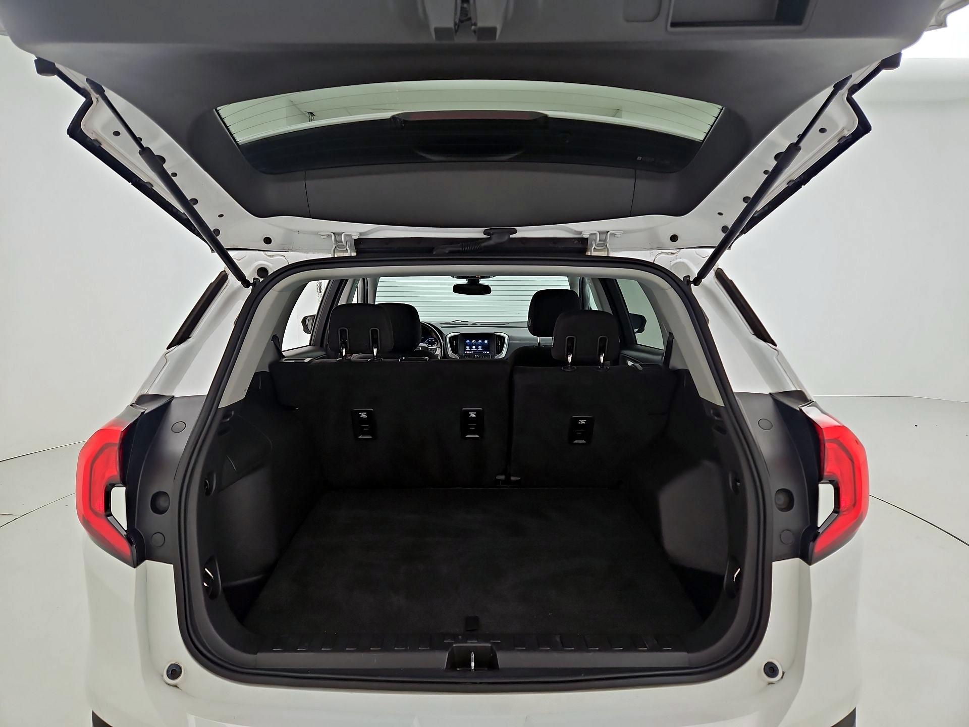 Thumbnail: 2018 GMC Terrain - 20