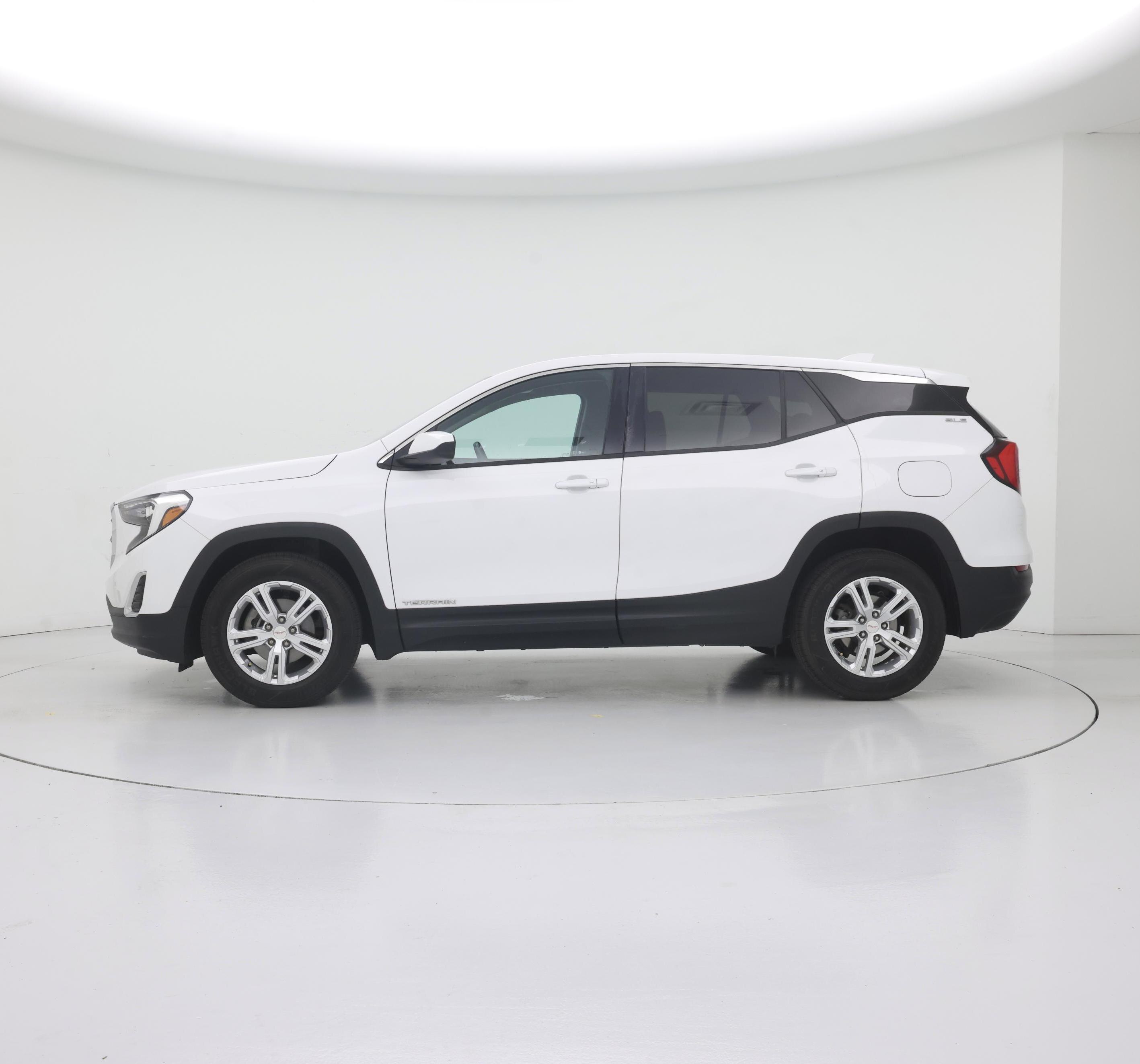 Thumbnail: 2018 GMC Terrain - 3