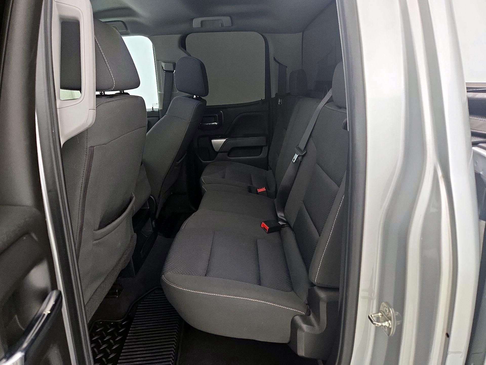 Thumbnail: 2019 Chevrolet Silverado 1500 - 19