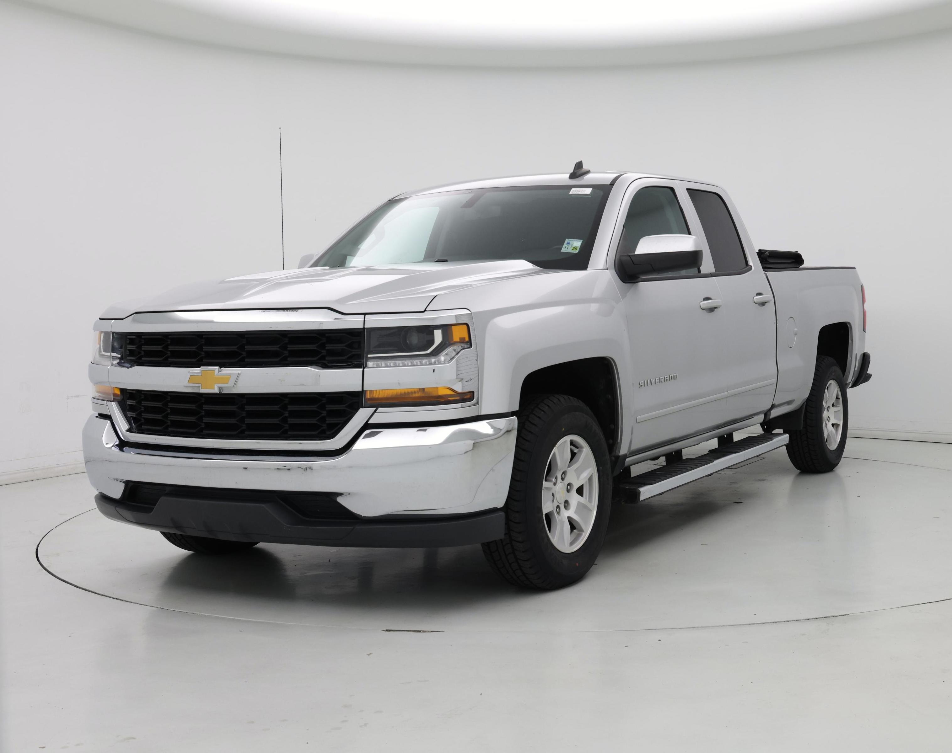 Thumbnail: 2019 Chevrolet Silverado 1500 - 4