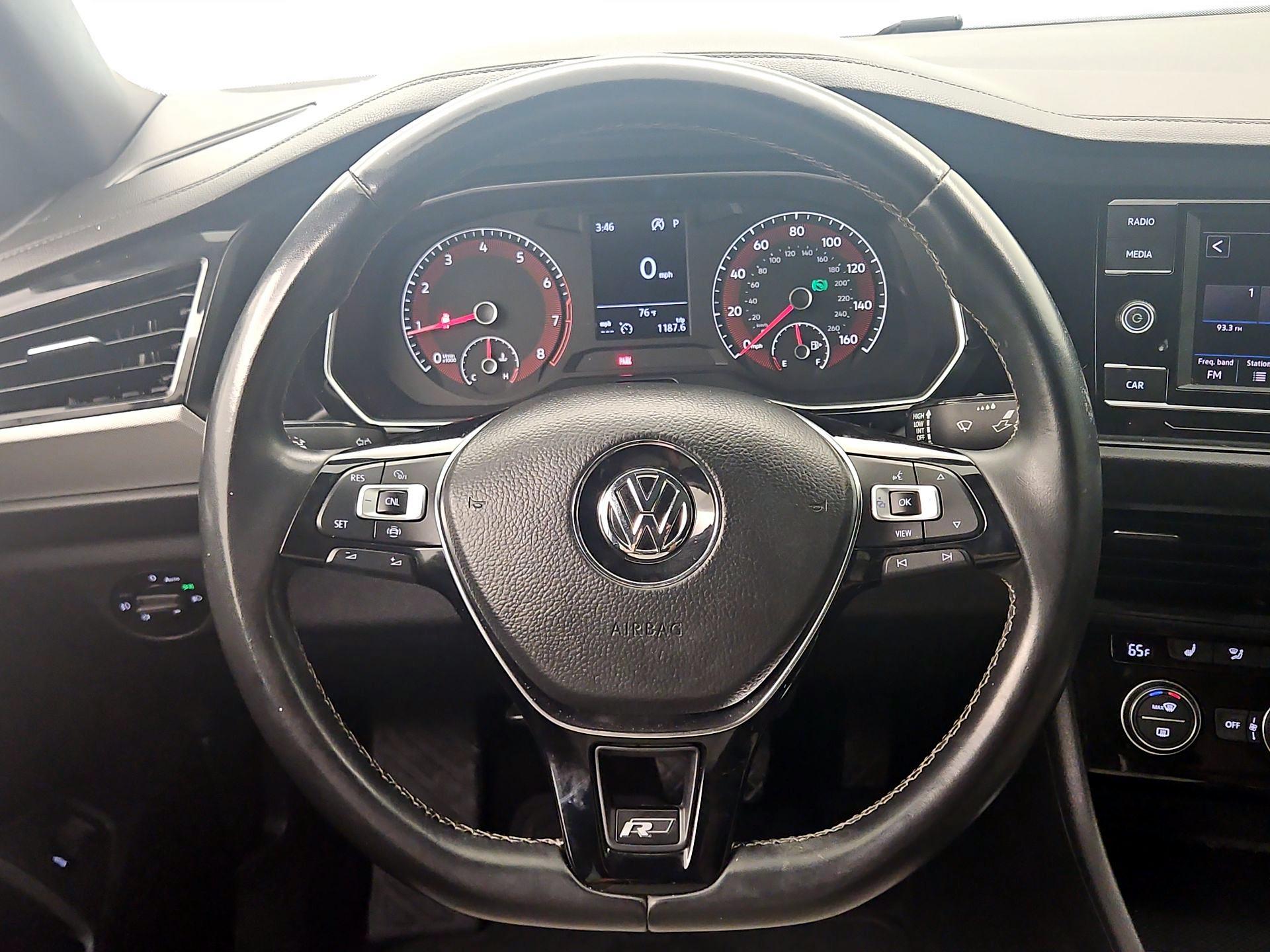 Thumbnail: 2019 Volkswagen Jetta - 10