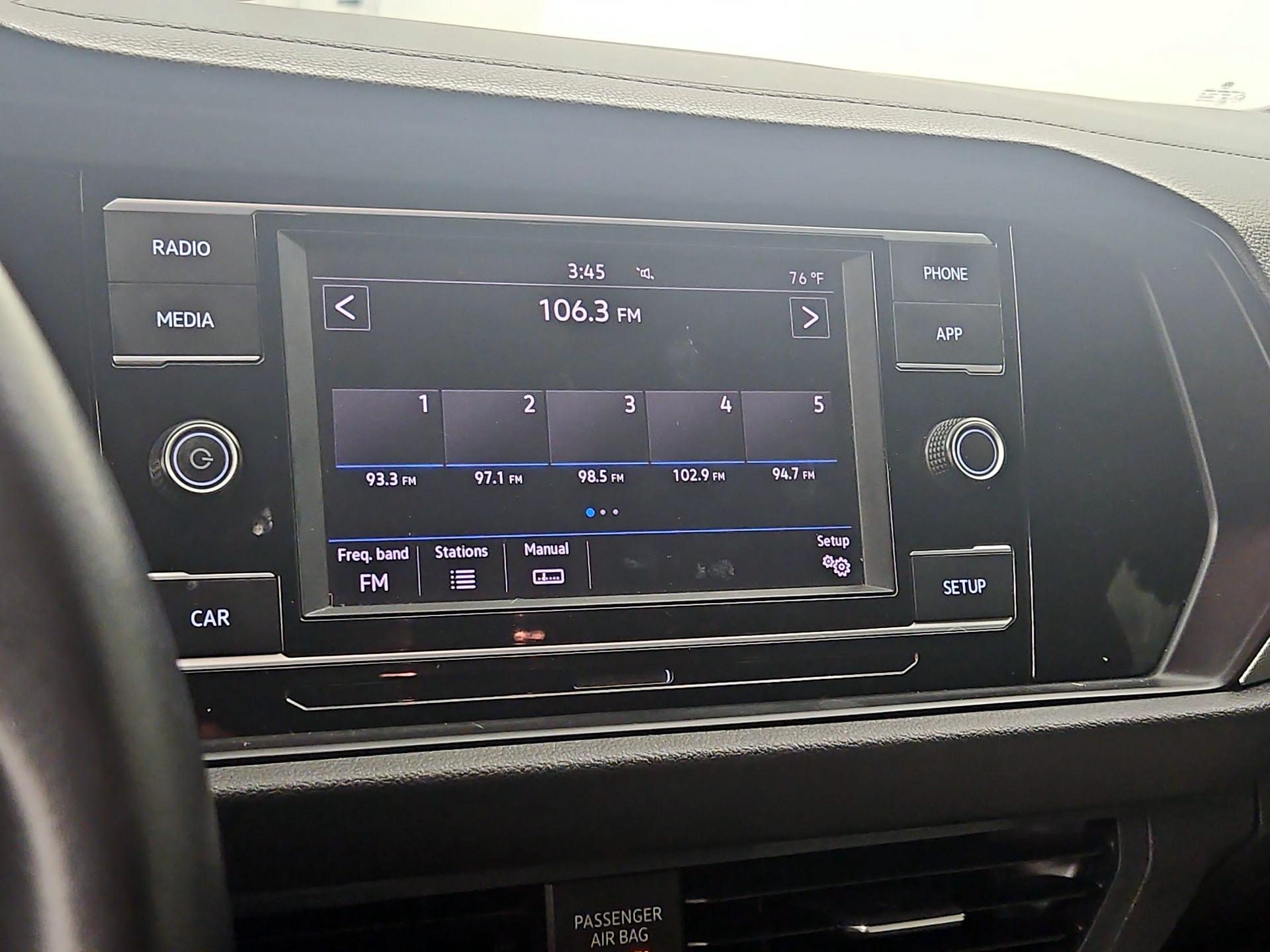 Thumbnail: 2019 Volkswagen Jetta - 15