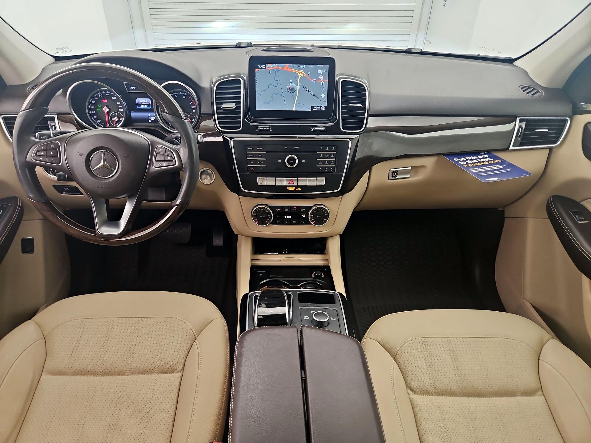 Thumbnail: 2017 Mercedes-Benz GLE - 9