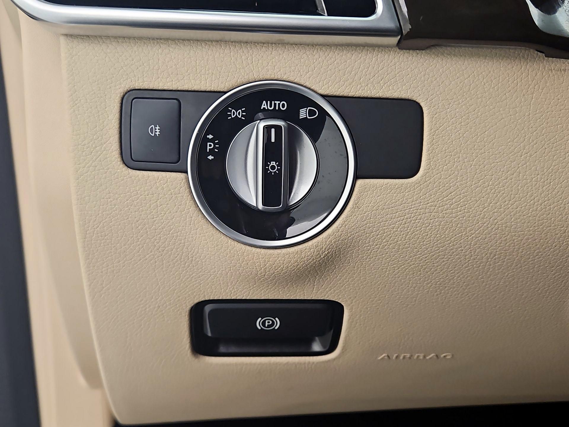 Thumbnail: 2017 Mercedes-Benz GLE - 13