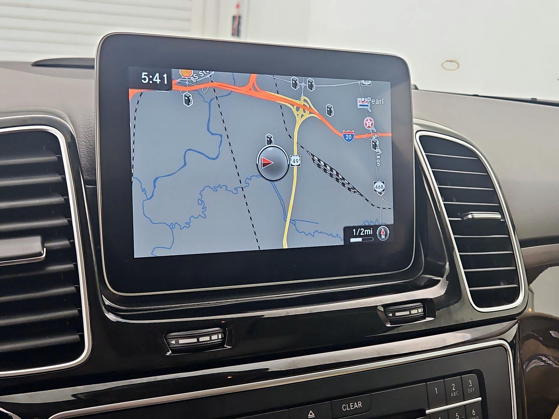 Thumbnail: 2017 Mercedes-Benz GLE - 14