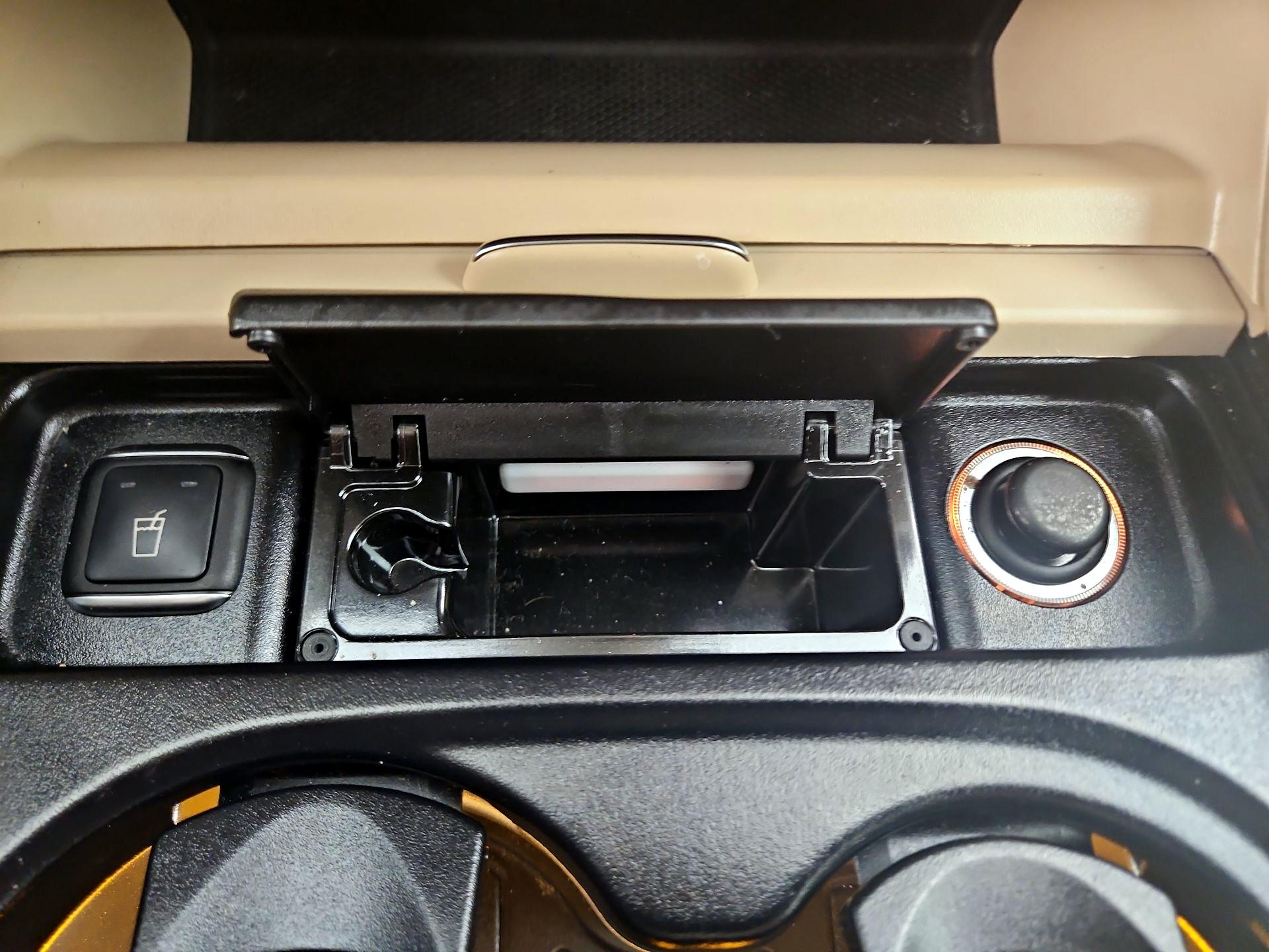 Thumbnail: 2017 Mercedes-Benz GLE - 19