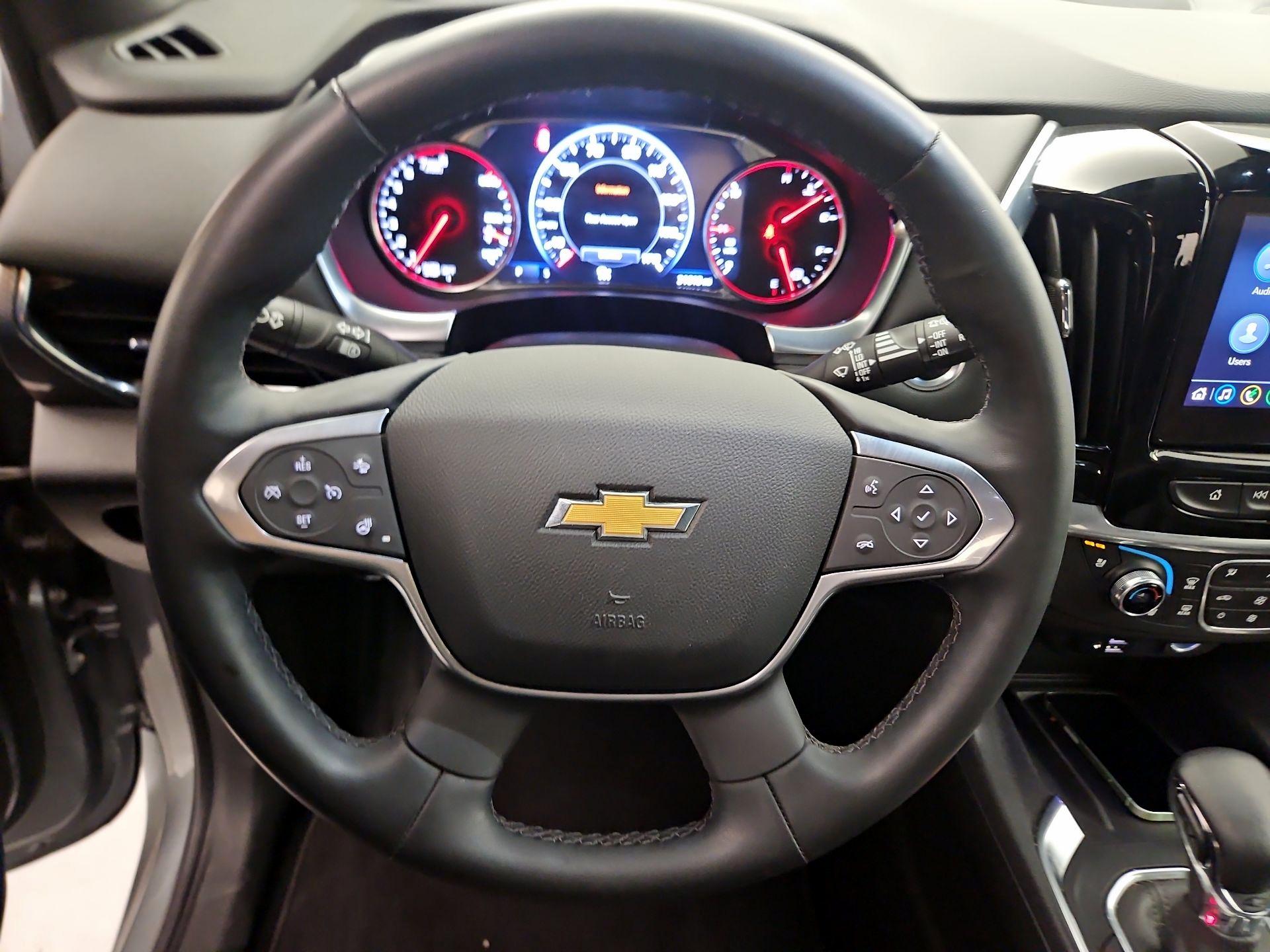 Thumbnail: 2023 Chevrolet Traverse - 10