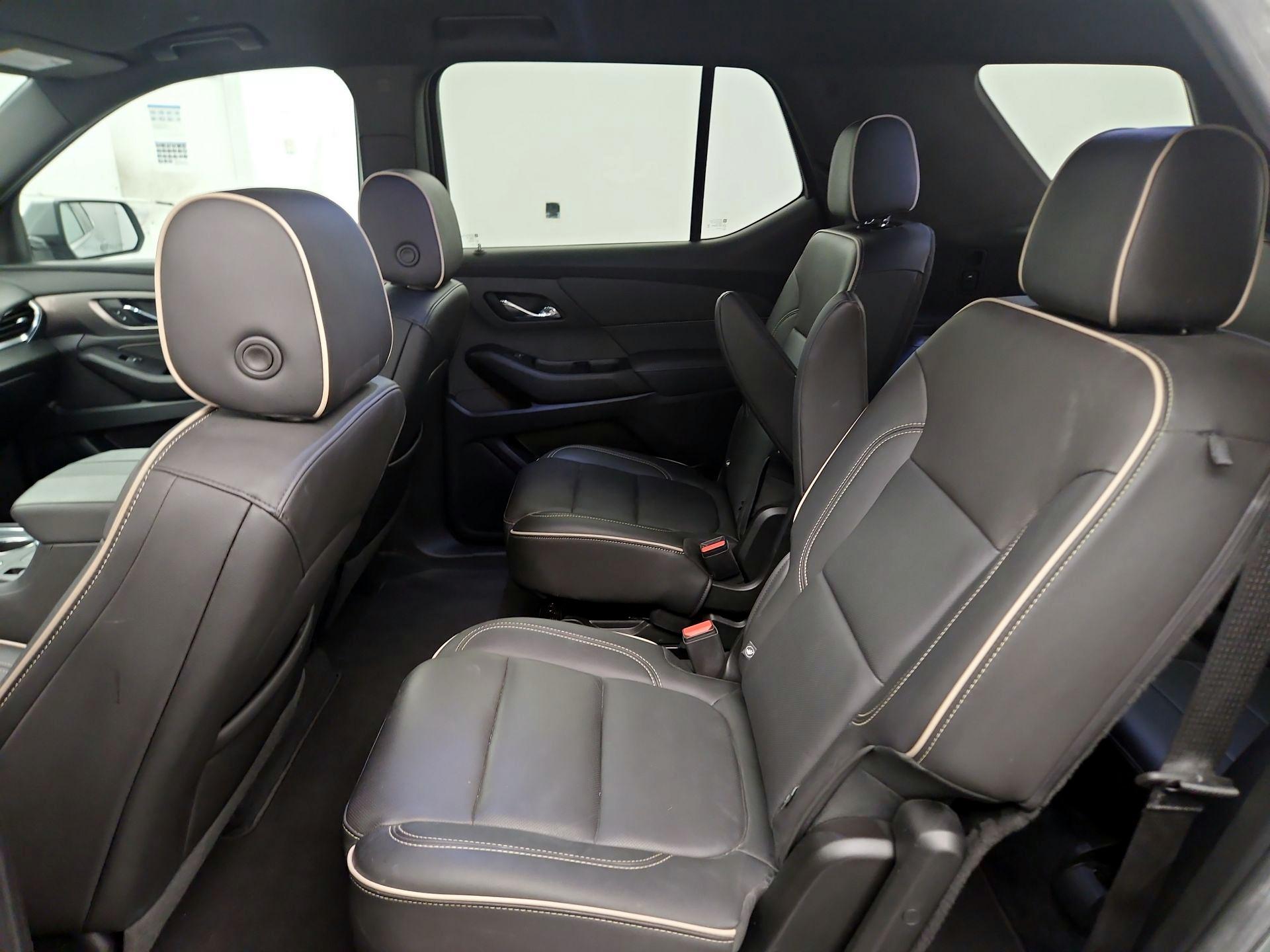 Thumbnail: 2023 Chevrolet Traverse - 19