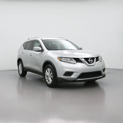 Silver 2016 Nissan Rogue SV