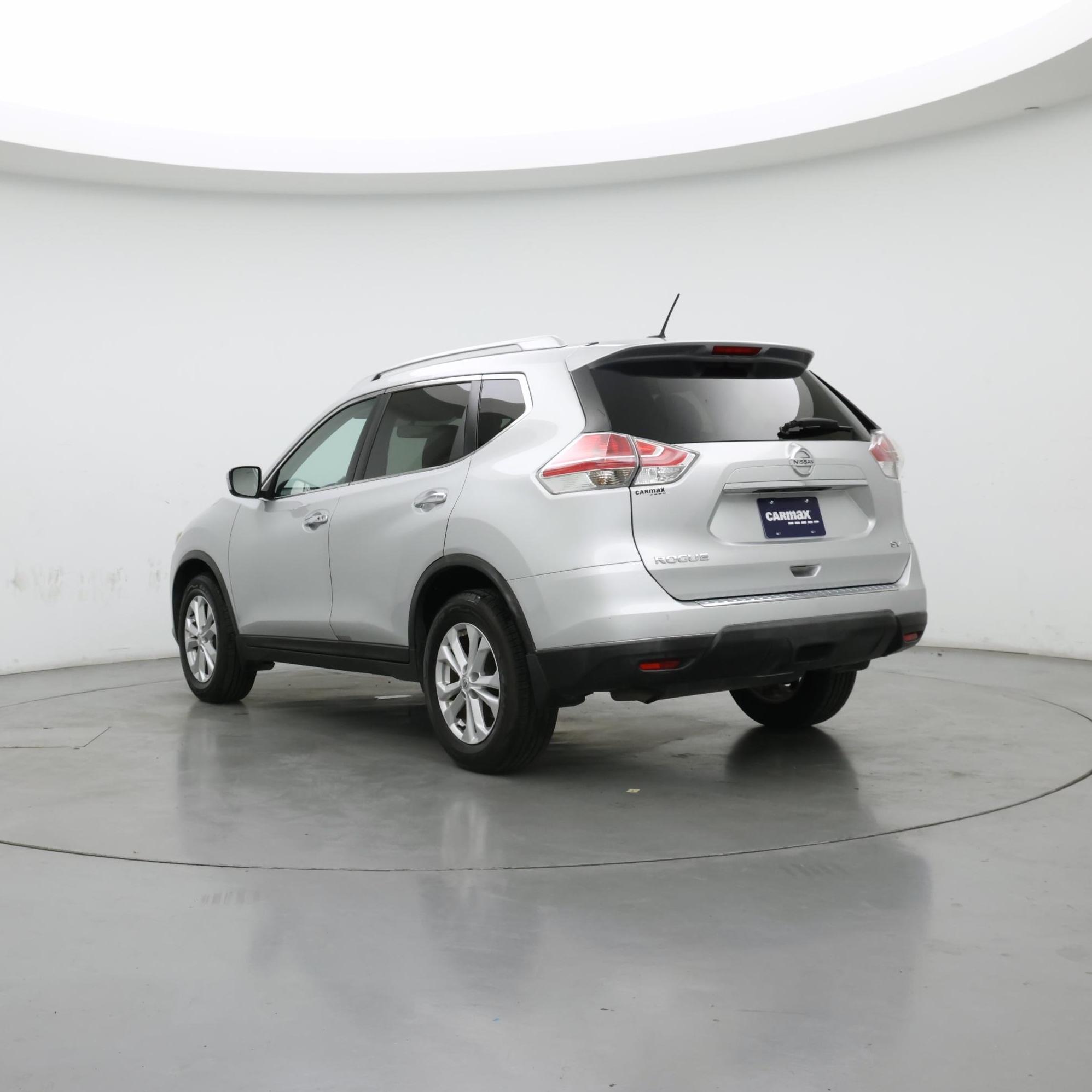 Thumbnail: 2016 Nissan Rogue - 2