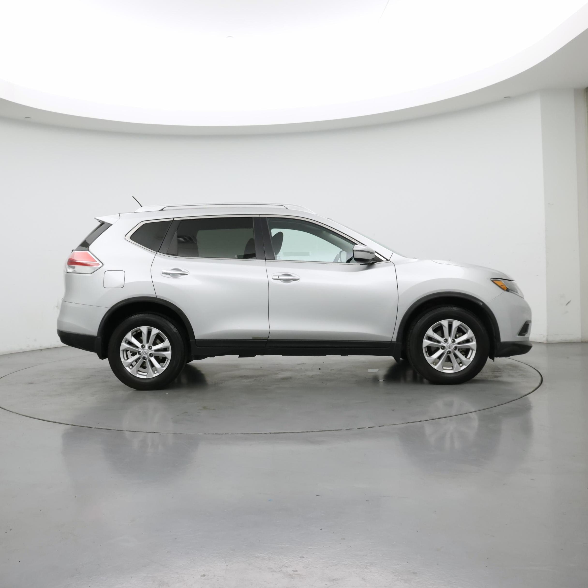 Thumbnail: 2016 Nissan Rogue - 7
