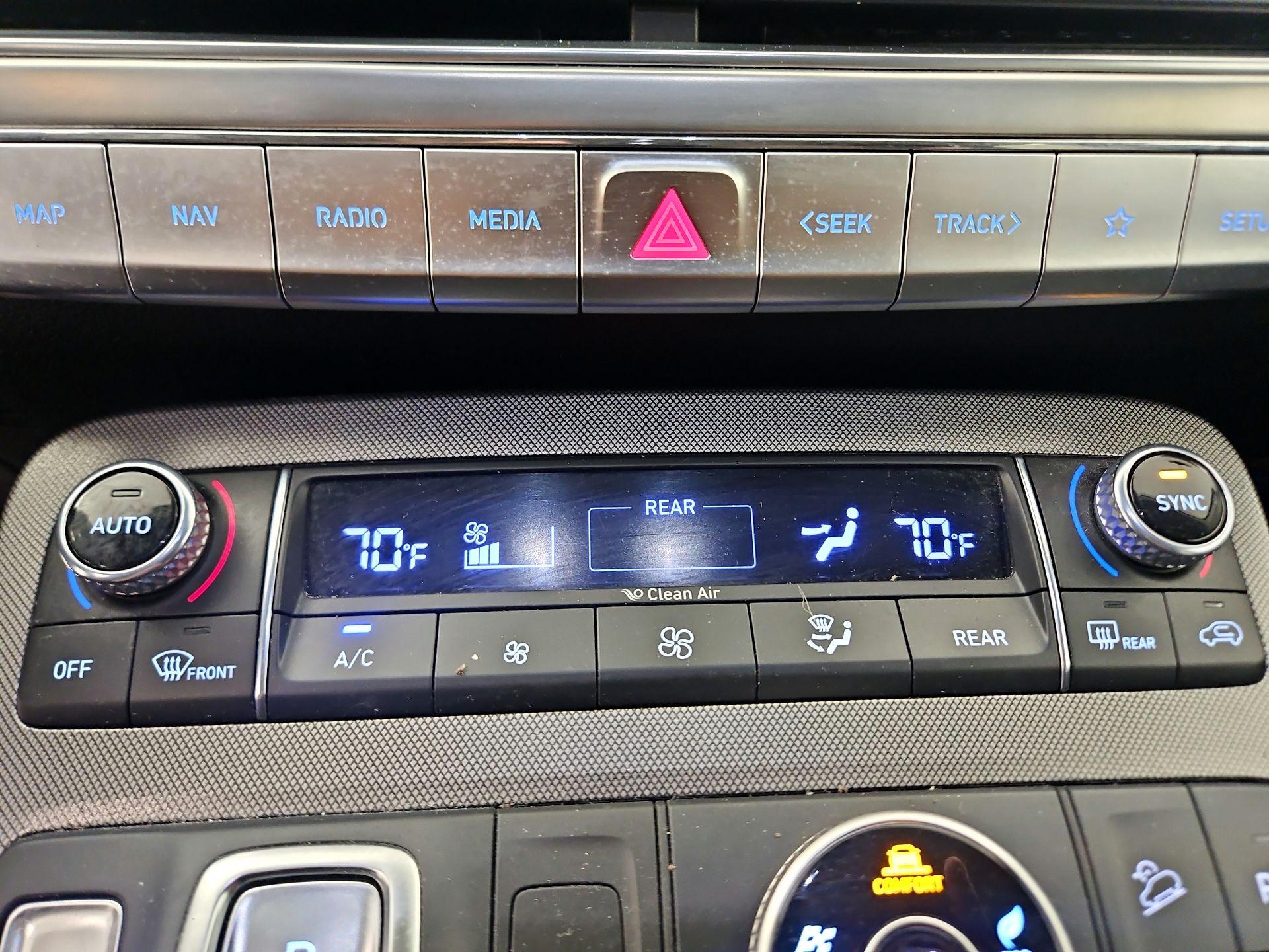 Thumbnail: 2021 Hyundai Palisade - 16