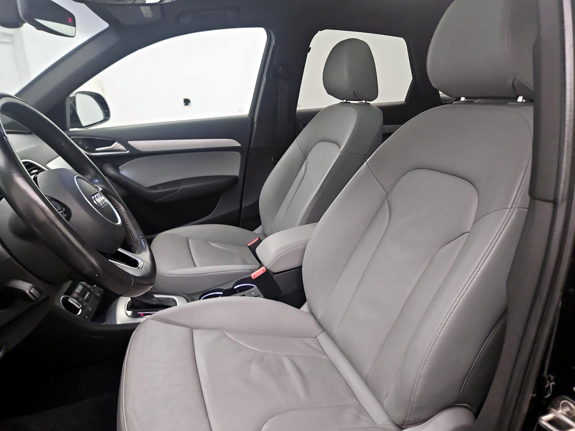 Thumbnail: 2016 Audi Q3 - 11