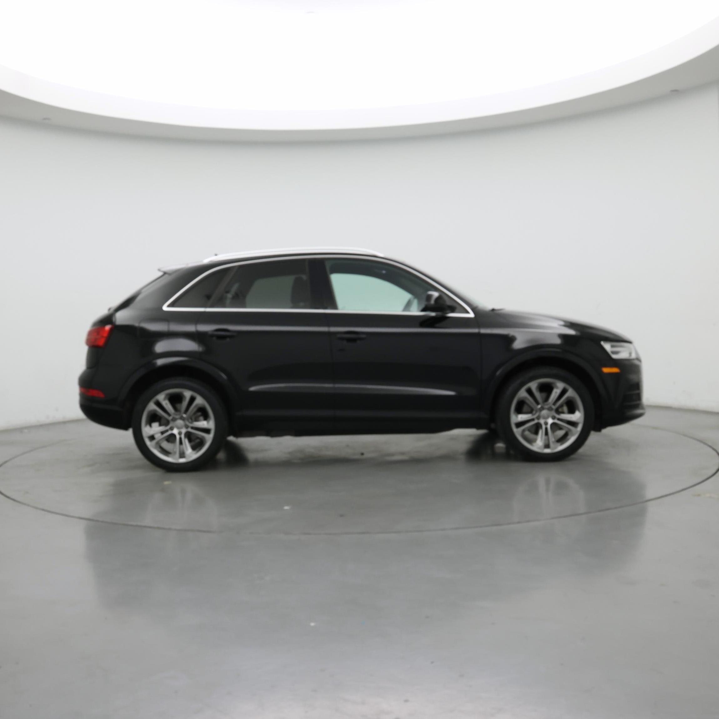 Thumbnail: 2016 Audi Q3 - 7