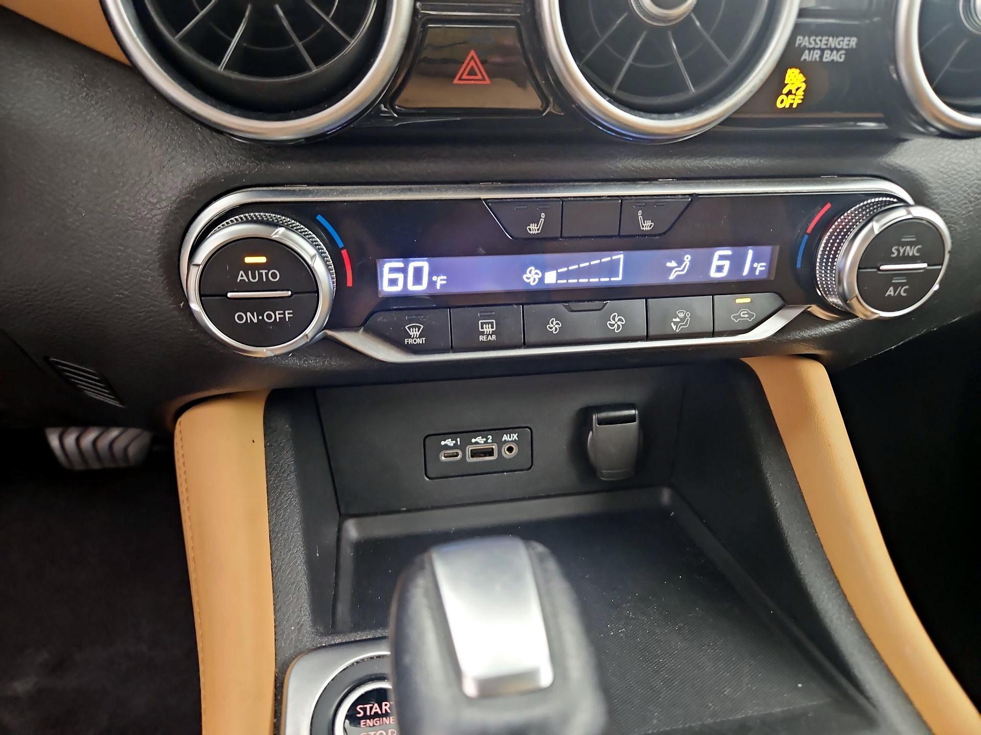 Thumbnail: 2020 Nissan Sentra - 16