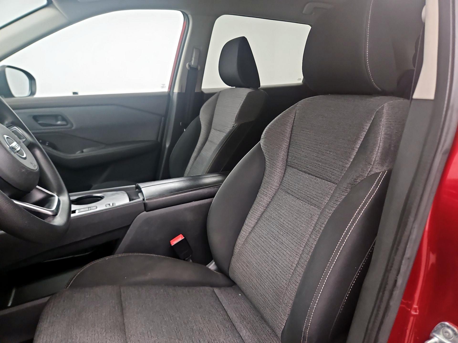 Thumbnail: 2021 Nissan Rogue - 11