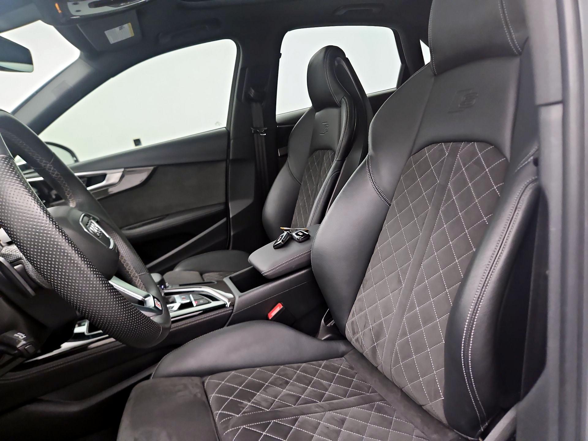 Thumbnail: 2021 Audi S4 - 11