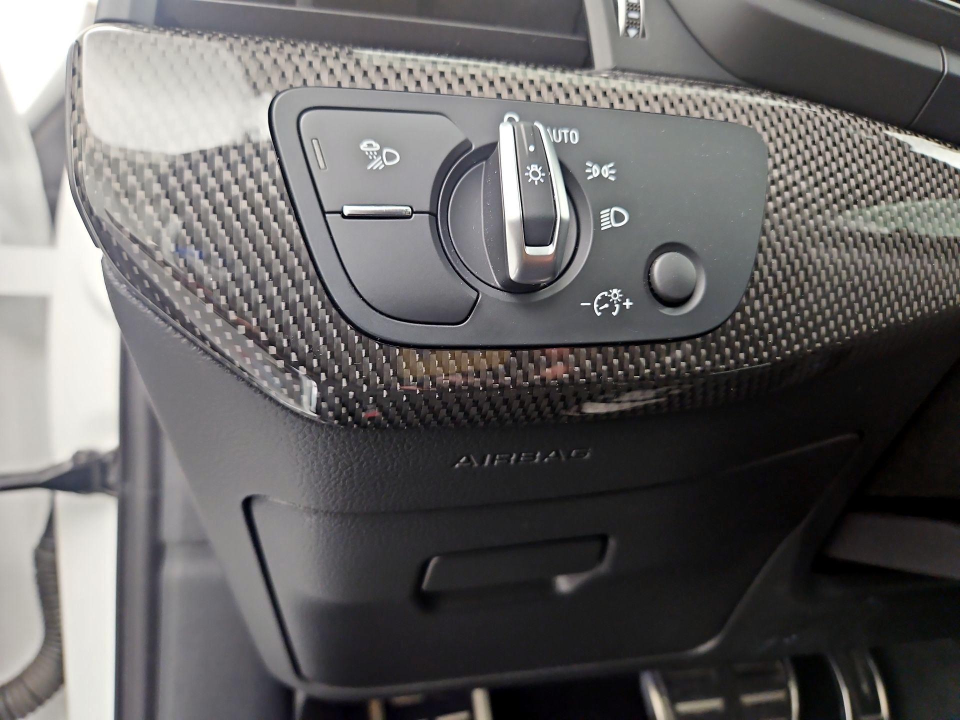 Thumbnail: 2021 Audi S4 - 13