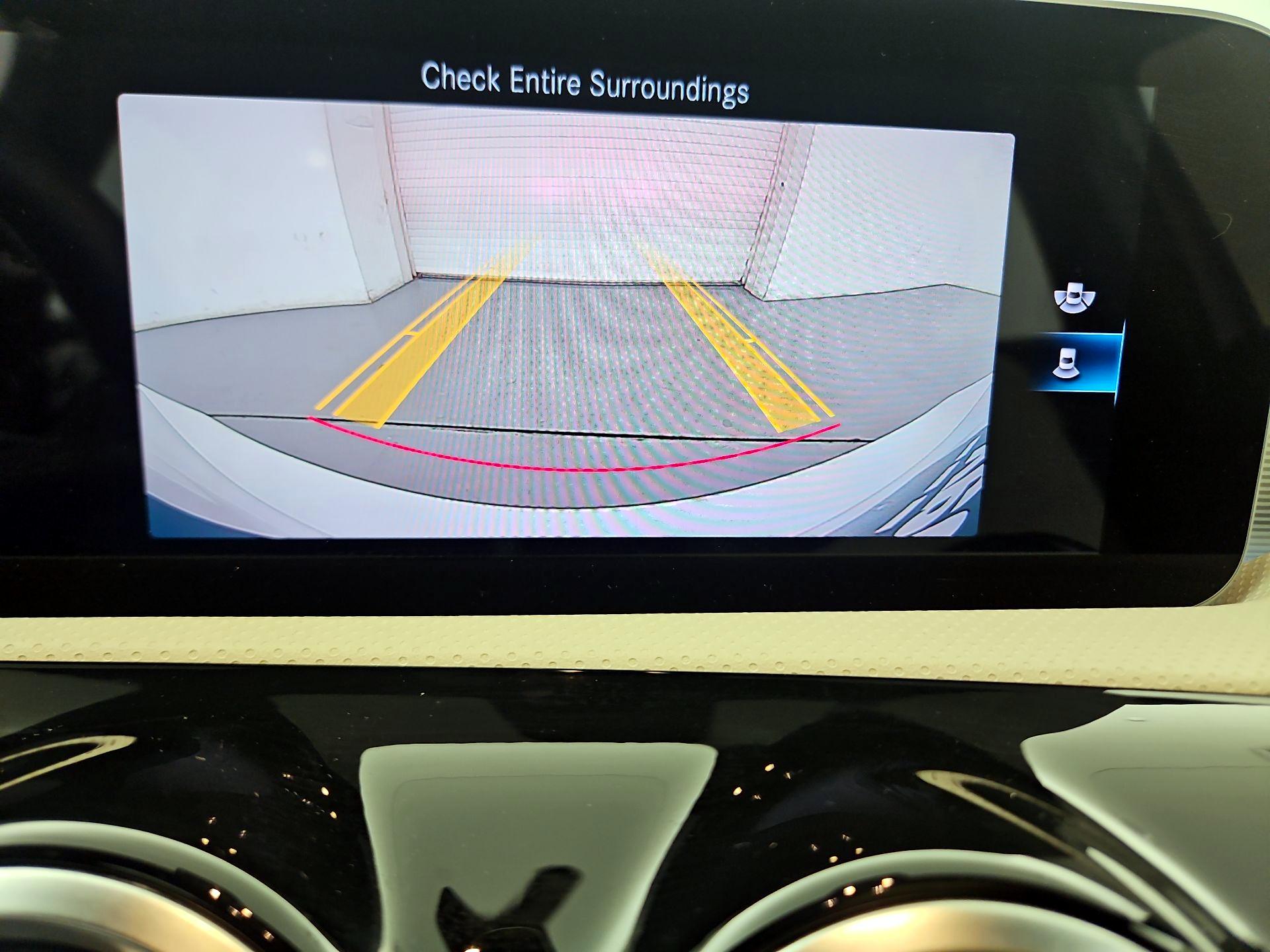 Thumbnail: 2020 Mercedes-Benz A-Class - 12